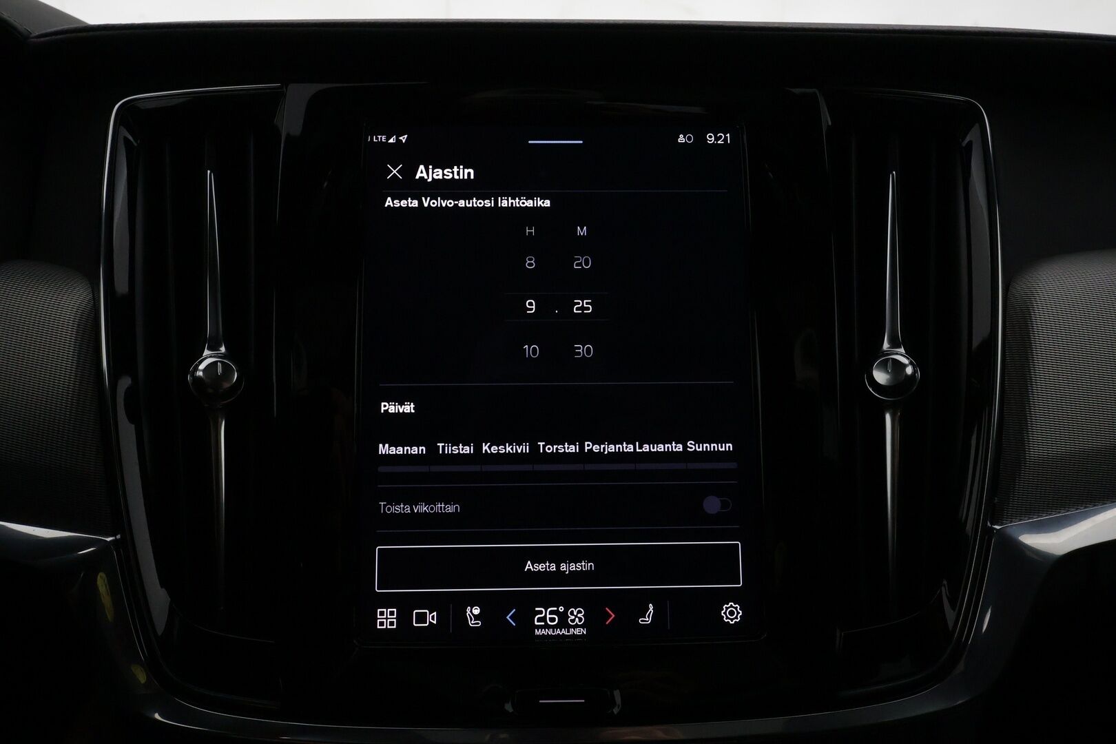 Volvo V90 2023 T6 AWD Plus Dark Long Range - Panorama / 360° Kamera / Adapt.Vakkari / Full-LED / Sporttinahat Muistilla / Koukku / Harman/Kardon! - KORKO VAIN 3,99 %