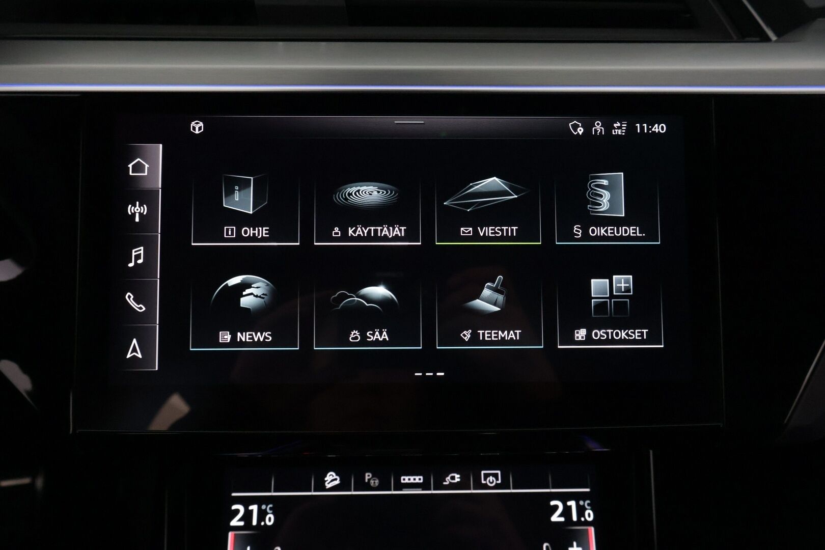 AUDI Q8 E-TRON 2024 Sportback 55 e-tron quattro S line **Adapt.vakkari / Matrix LED / 360° Kamera / Sähköpenkit / Apple&Android** - 2,99 % KORKOTARJOUS TÄHÄN AUTOON - Näyttävä yksilö / Huippuvarusteet / Ilma-alusta / Black Optic -paketti / Keyless / Nahkasisusta