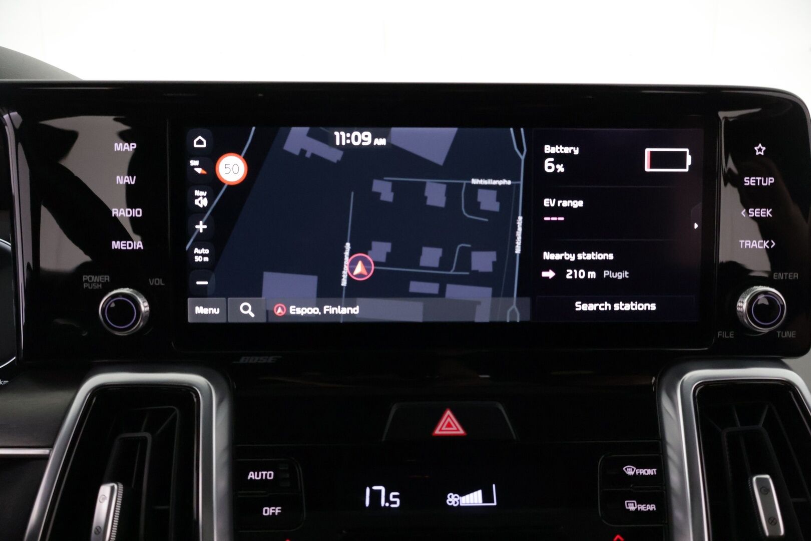 Kia Sorento 2021 SORENTO Monikäyttöajoneuvo *BOSE / Koukku /  Nahkapenkit / 7P / Panoraama * - 3,99 % KORKOTARJOUS TÄHÄN AUTOON - *Huippuvarusteltu / 7-paikkainen / Näyttävä perhauto*