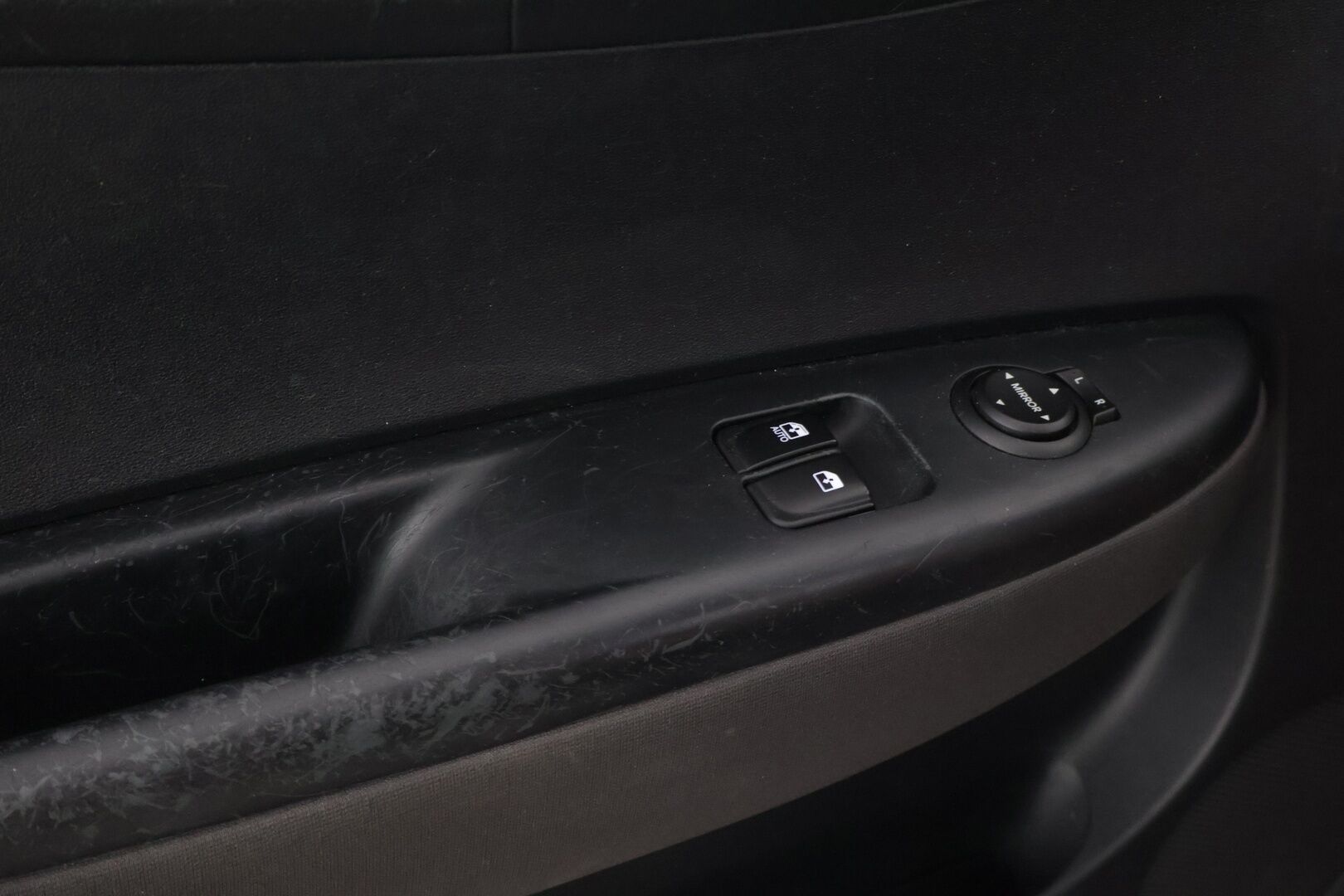Hyundai i20 2011 1,4 5d 4AT Comfort * MYYDÄÄN HUUTOKAUPAT:COM! * - * MYYDÄÄN HUUTOKAUPAT.COM! *
