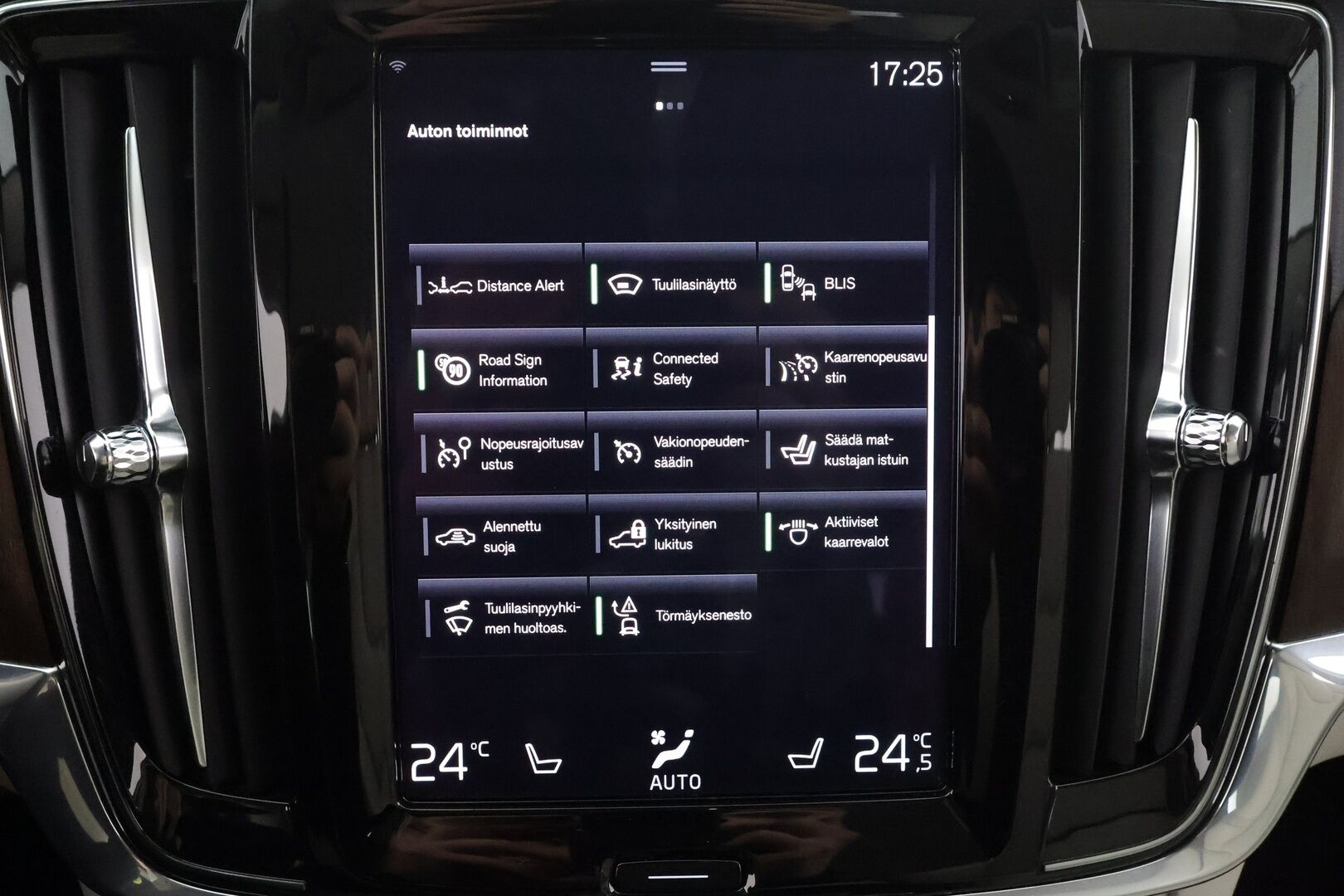 Volvo V90 2021 T8 TwE AWD Inscription aut * Pilot Assist / Muistipenkit / Webasto / Koukku / HUD / Sporttinahat / 360-kamera * - Kahdet Renkaat - HULLUT AVAJAISHULINAT KORKOTARJOUS 3,29 %