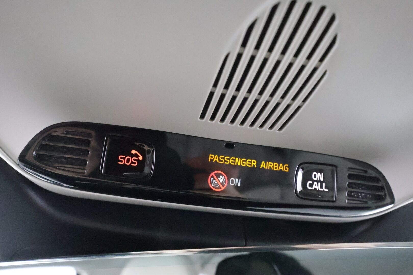 Volvo V90 2021 T8 TwE AWD Inscription aut * Pilot Assist / Muistipenkit / Webasto / Koukku / HUD / Sporttinahat / 360-kamera * - Kahdet Renkaat 