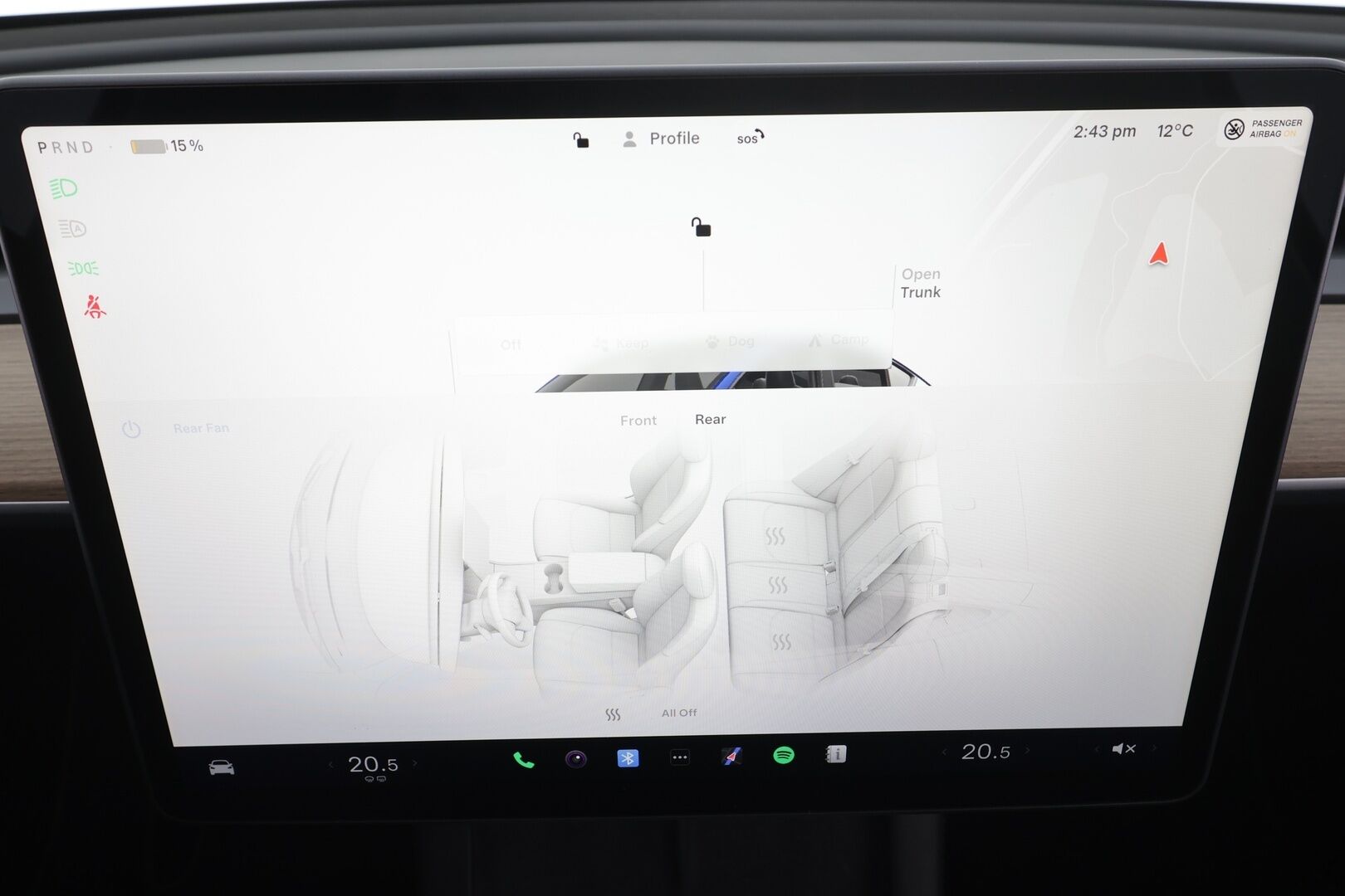 Tesla Model Y 2025 Long Range 7-Paikkainen * Lasikatto / Koukku / ILP / Matrix LED / Premium Audio / P.kamera / Nahat * - 1.Om Suomi-auto / Akku kuntotarkastettu SoH 97,2% / Kahdet renkaat aluvanteilla