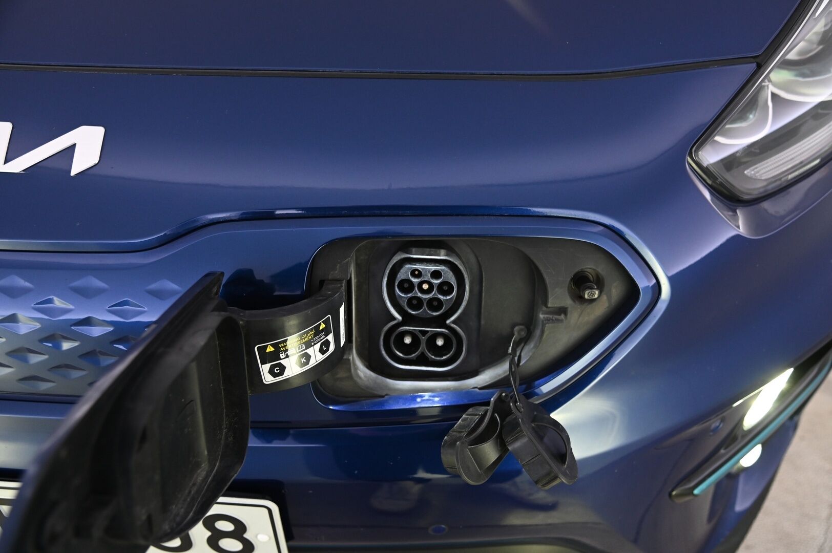 Kia Niro 2022 Business Premium 204hv - Juuri katsastettu! | Ilmastoidut Nahkapenkit | Ilmalämpöpumppu | Adaptiivinen vakionopeudensäädin | P.kamera | Merkkihuollettu | 2x Renkaat alumiinivantein!