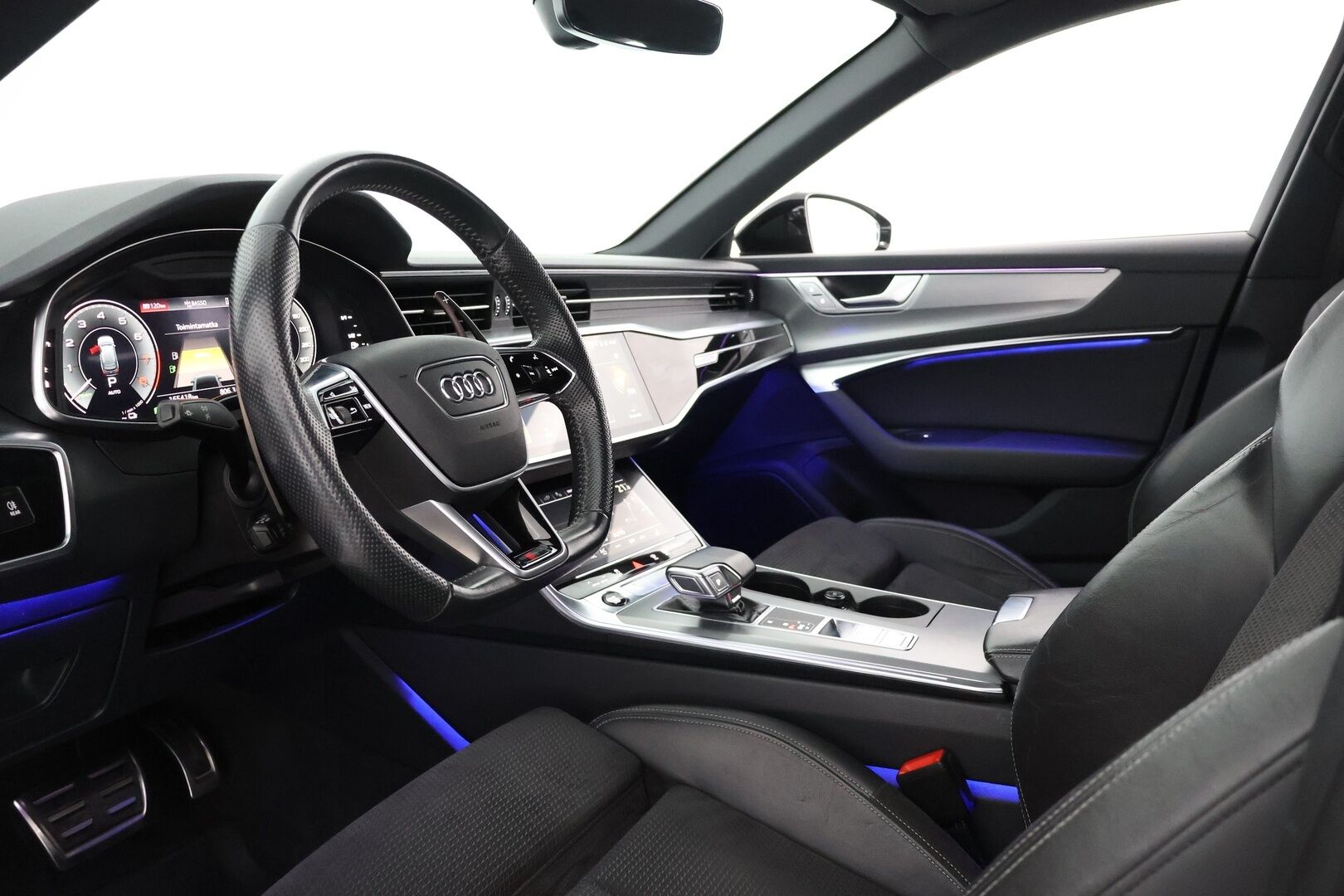 Audi A6 2021 Avant Business Sport 55 TFSI e quattro S tronic - S-Line | ACC | Black Appearance | Matrix LED | Ambiente Plus | 4-alue AC | Digimittaristo | Nahka-Alcantara | Sähköluukku