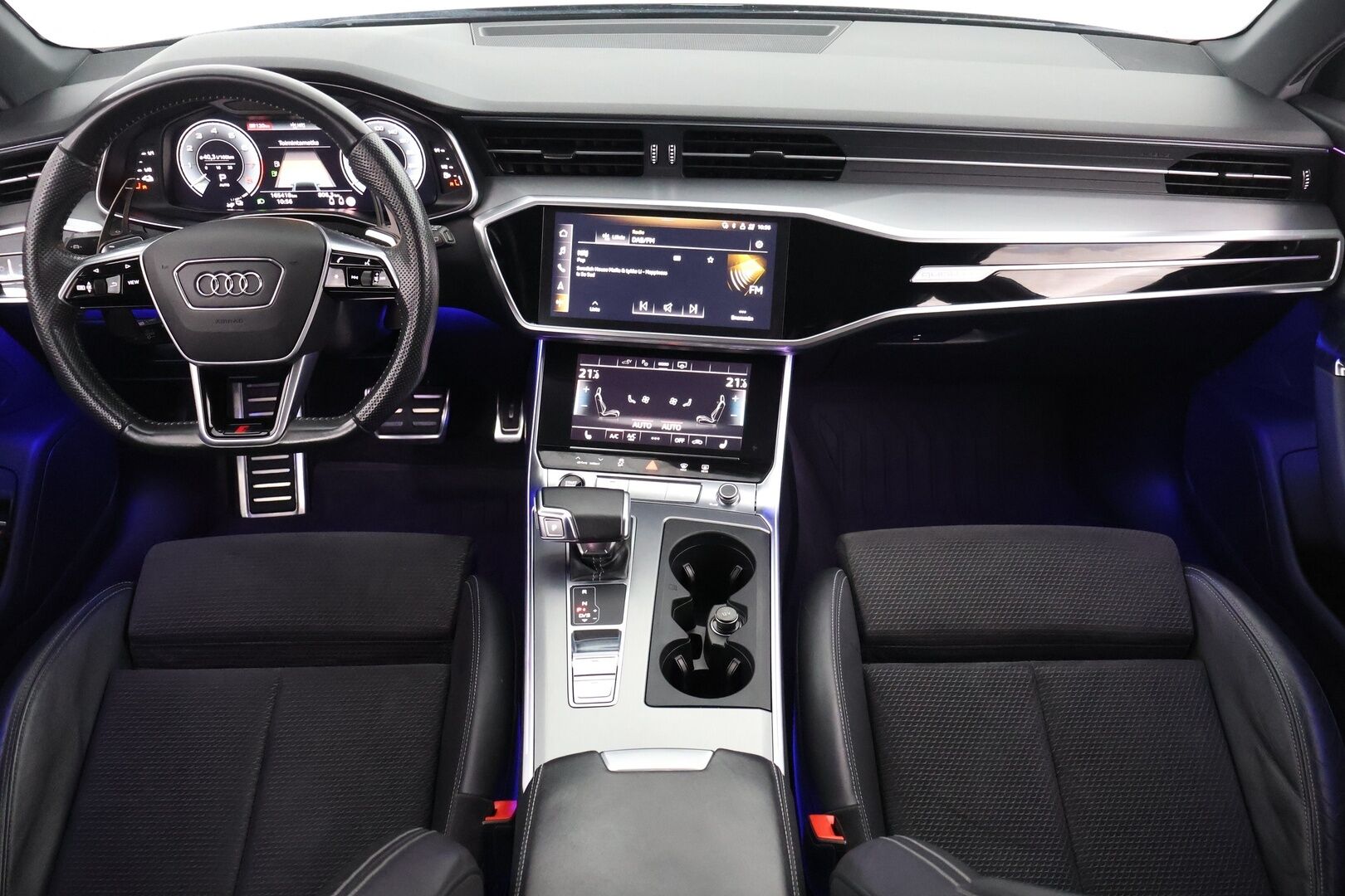 Audi A6 2021 Avant Business Sport 55 TFSI e quattro S tronic - S-Line | ACC | Black Appearance | Matrix LED | Ambiente Plus | 4-alue AC | Digimittaristo | Nahka-Alcantara | Sähköluukku