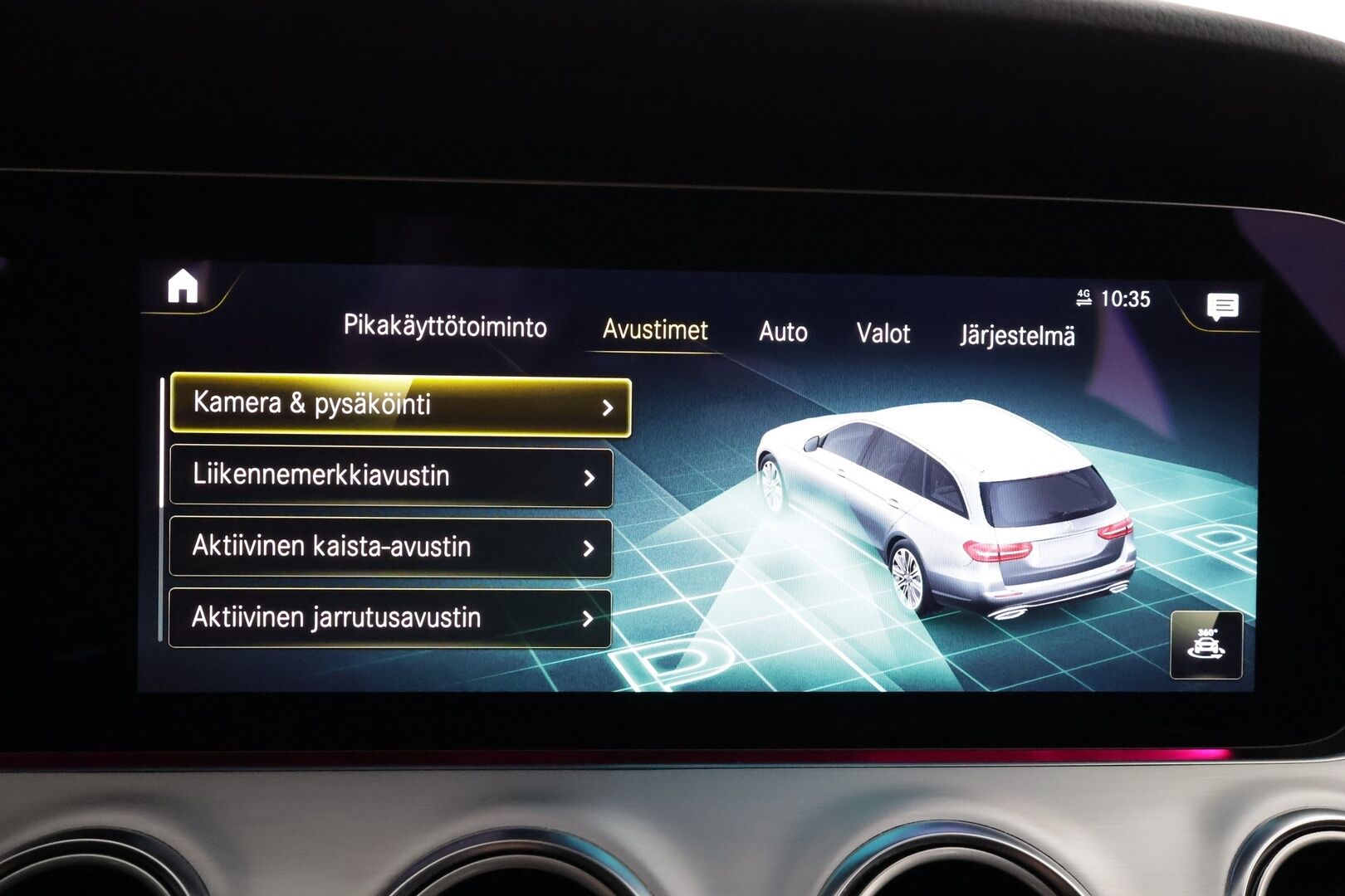 Mercedes-Benz E 2021 300 e T A Business EQ Power AMG * Distronic+Q / 360 / Sportnahat / Multibeam / Widescreen / Navi / Blis / Keyless * - Koukku / 2x Latauskaapelit / Kahdet renkaat aluvanteilla - HULLUT AVAJAISHULINAT KORKOTARJOUS 3,29 %