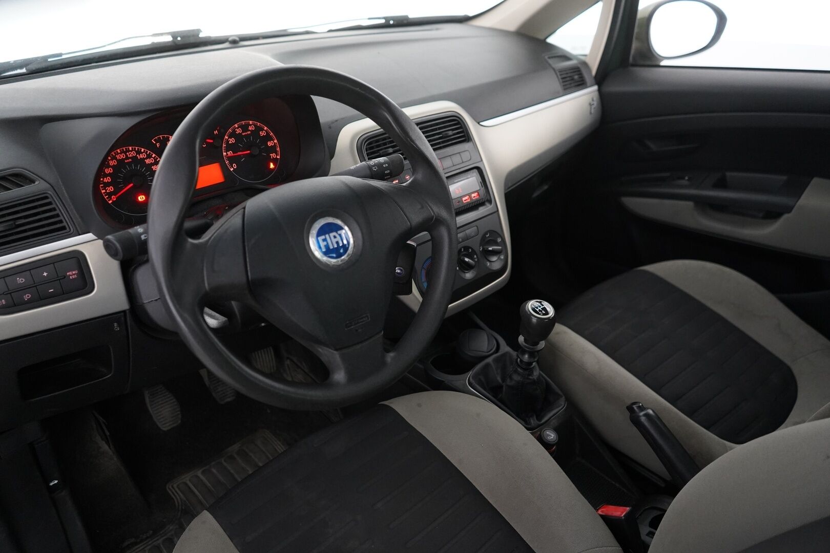 Fiat Punto 2006 5D PUNTO MULTIUSO 77 1.4-199BXB1A03/251 - HUUTOKAUPAT.COM