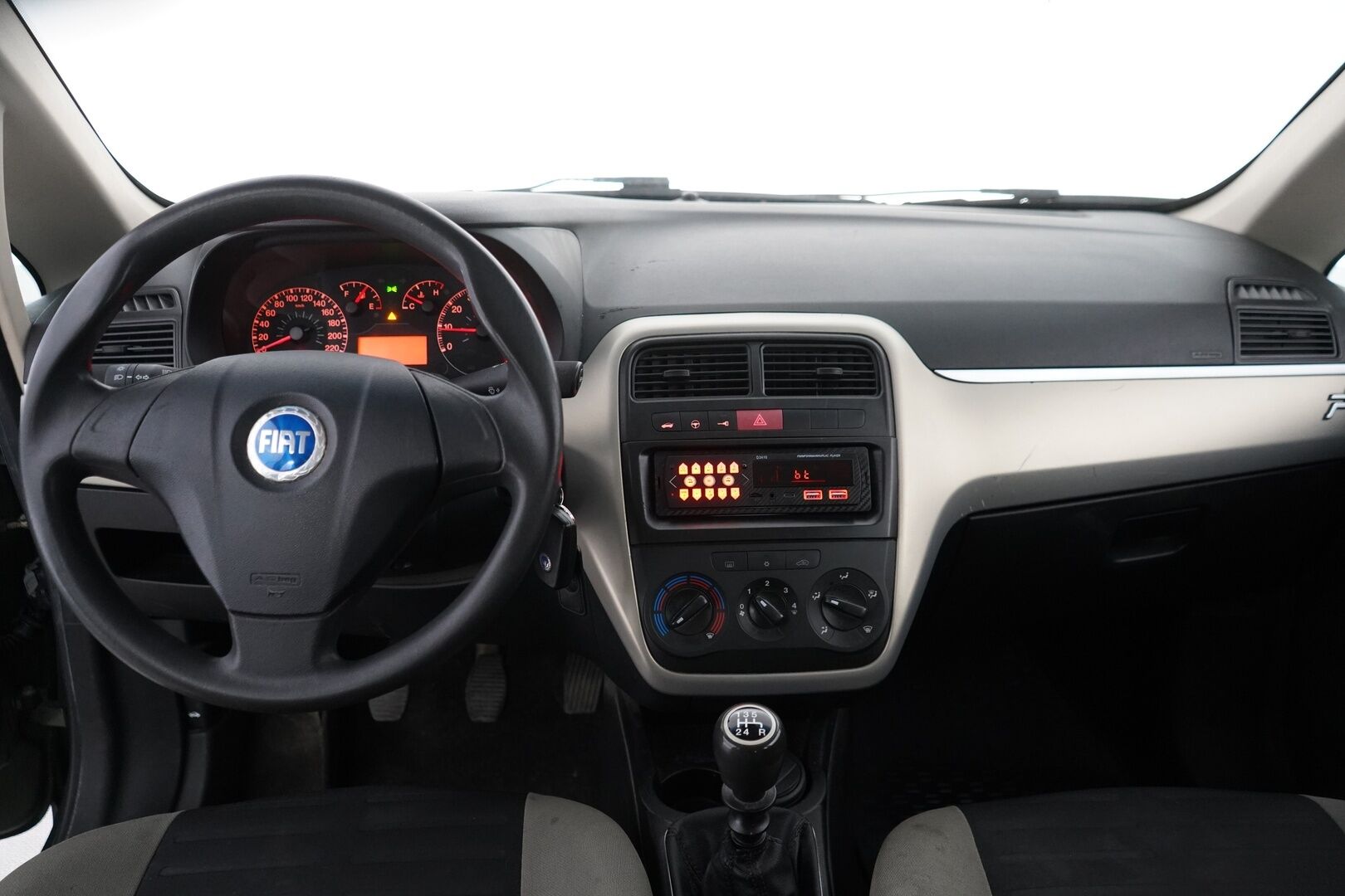Fiat Punto 2006 5D PUNTO MULTIUSO 77 1.4-199BXB1A03/251 - HUUTOKAUPAT.COM