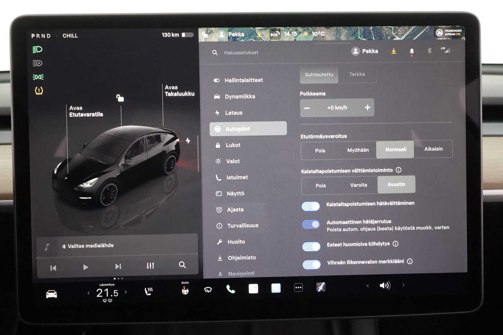 Tesla Model Y 2023 Performance * Koukku / ILP / ACC / Lasikatto / Premium Audio / P.Kamera / Matrix-LED / Muistipenkki / Kaistavahti * - Akku kuntotarkastettu / 2x Latauskaapelit