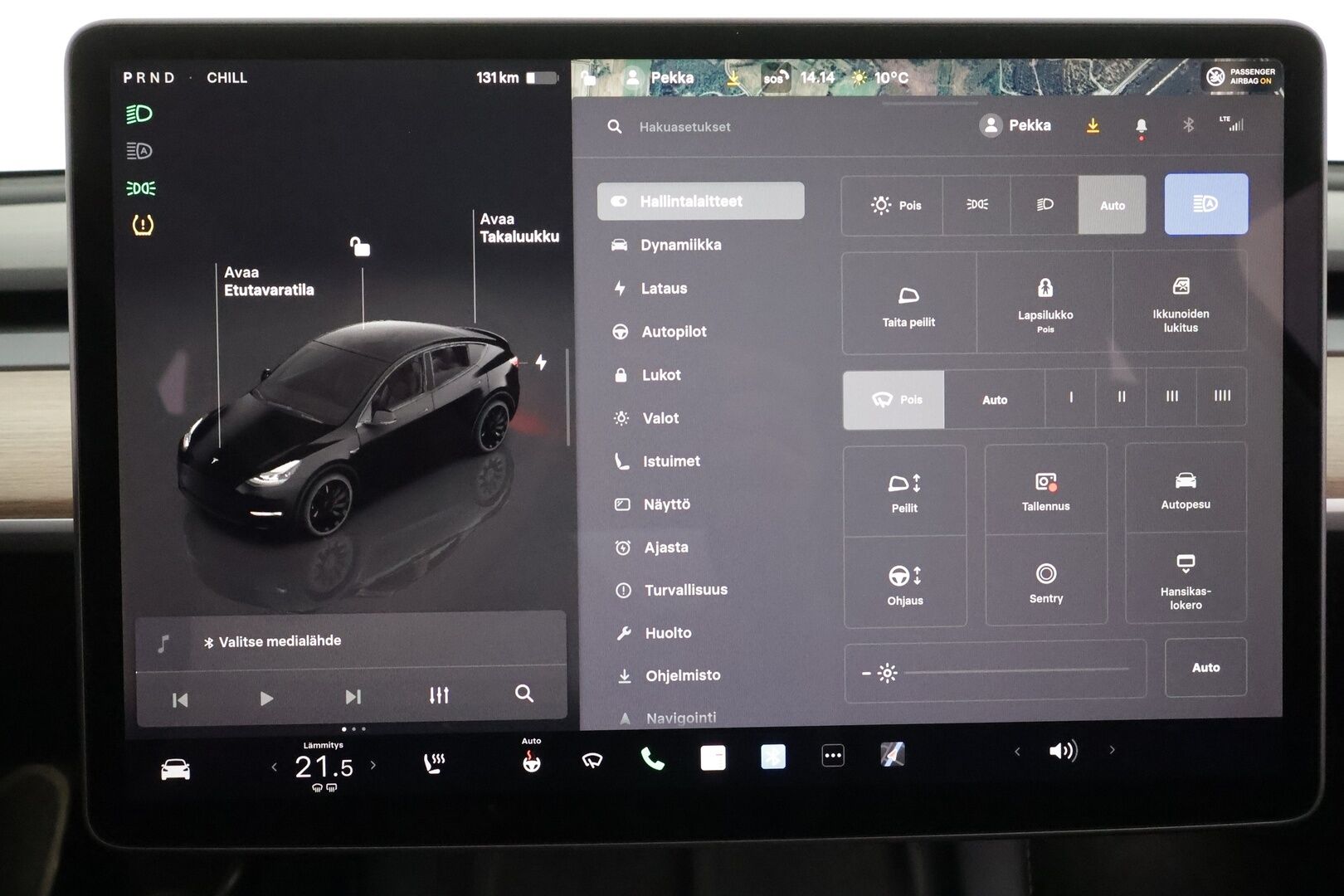 Tesla Model Y 2023 Performance * Koukku / ILP / ACC / Lasikatto / Premium Audio / P.Kamera / Matrix-LED / Muistipenkki / Kaistavahti * - Akku kuntotarkastettu / 2x Latauskaapelit