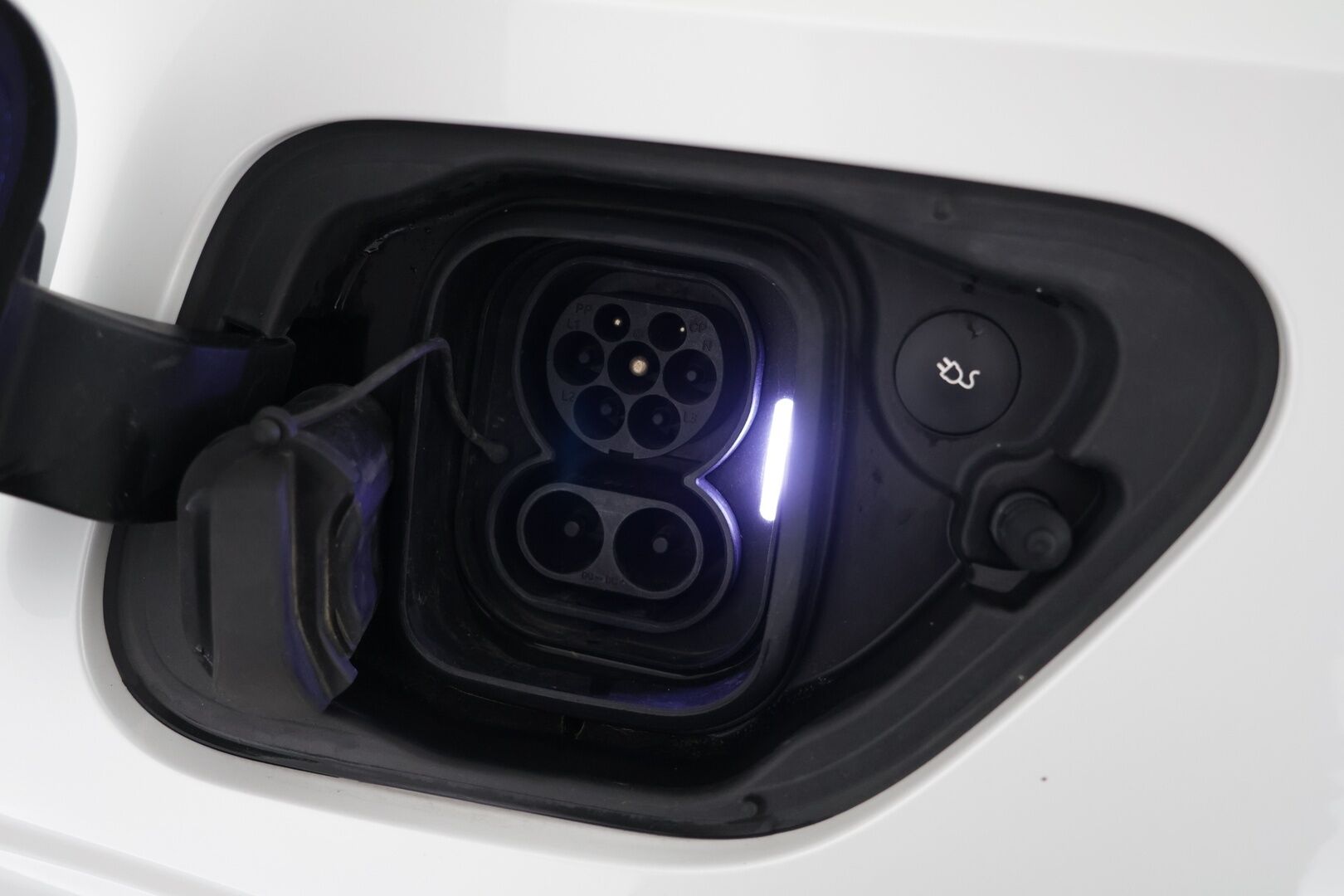 Polestar 2 2021 Launch Edition, 300kW, 78kWh - | H&K | Pilot Plus! | 2x Renkaat Aluilla! | Pixel LED ! | Huippu yksilö! |