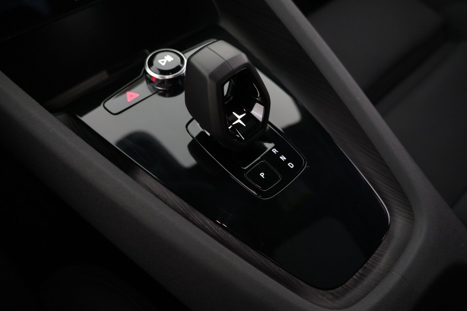 Polestar 2 2021 Launch Edition, 300kW, 78kWh - | H&K | Pilot Plus! | 2x Renkaat Aluilla! | Pixel LED ! | Huippu yksilö! |