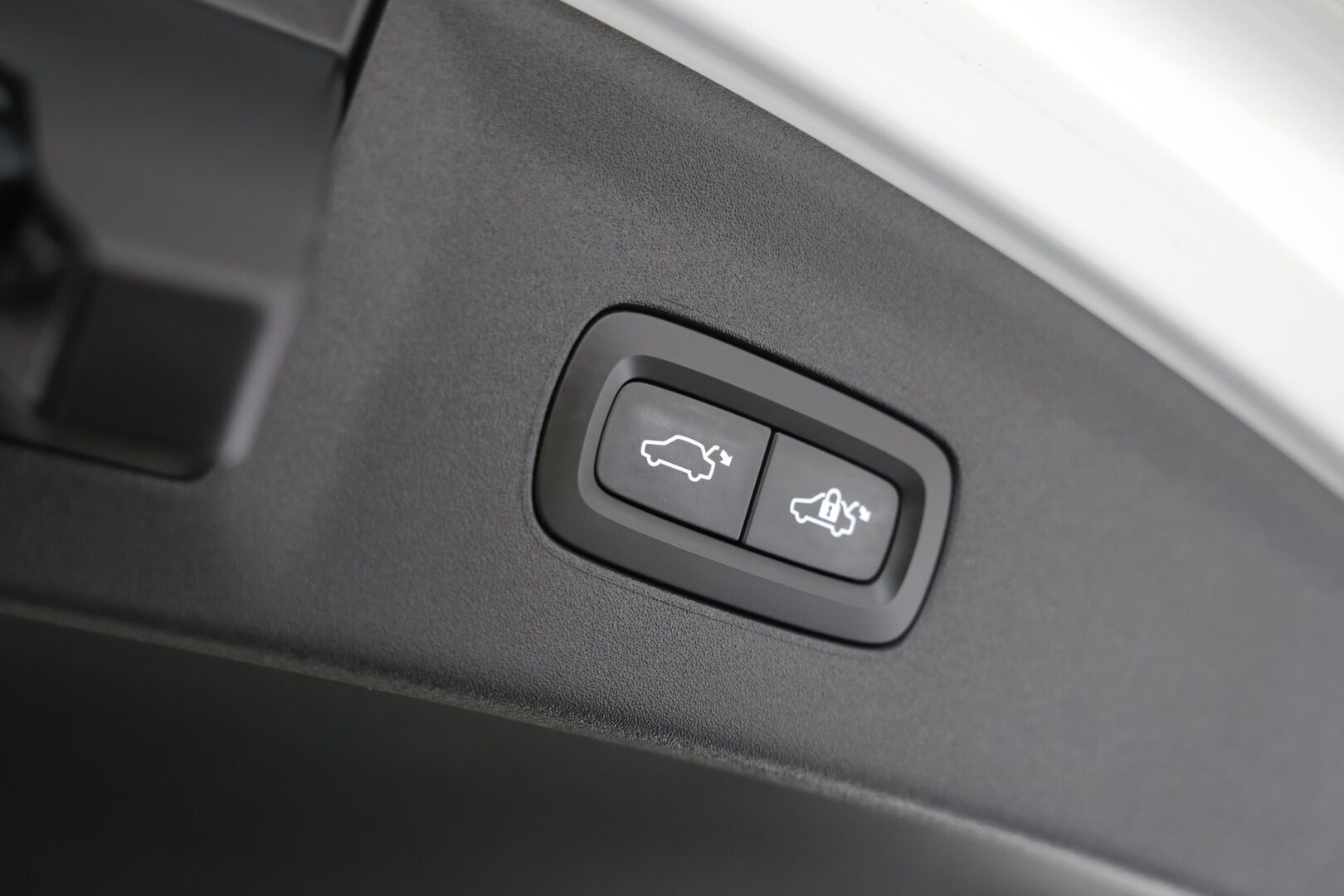 Polestar 2 2021 Launch Edition, 300kW, 78kWh - | H&K | Pilot Plus! | 2x Renkaat Aluilla! | Pixel LED ! | Huippu yksilö! |
