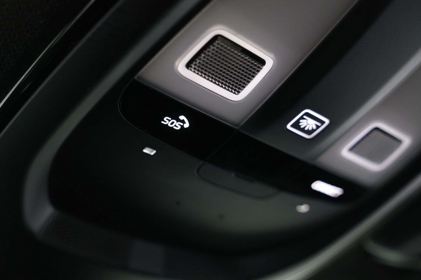 Polestar 2 2021 Launch Edition, 300kW, 78kWh - | H&K | Pilot Plus! | 2x Renkaat Aluilla! | Pixel LED ! | Huippu yksilö! |