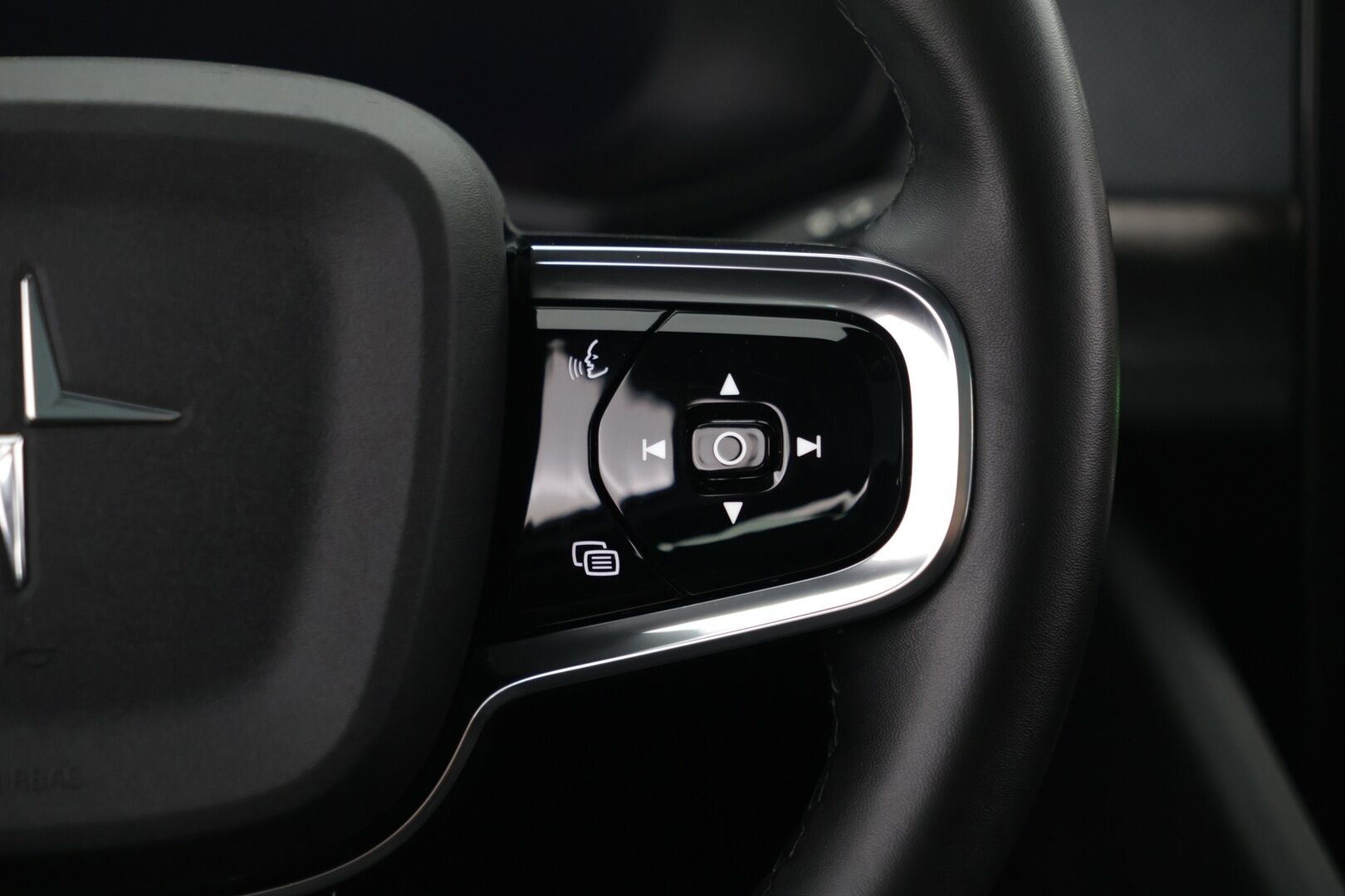 Polestar 2 2021 Launch Edition, 300kW, 78kWh - | H&K | Pilot Plus! | 2x Renkaat Aluilla! | Pixel LED ! | Huippu yksilö! |