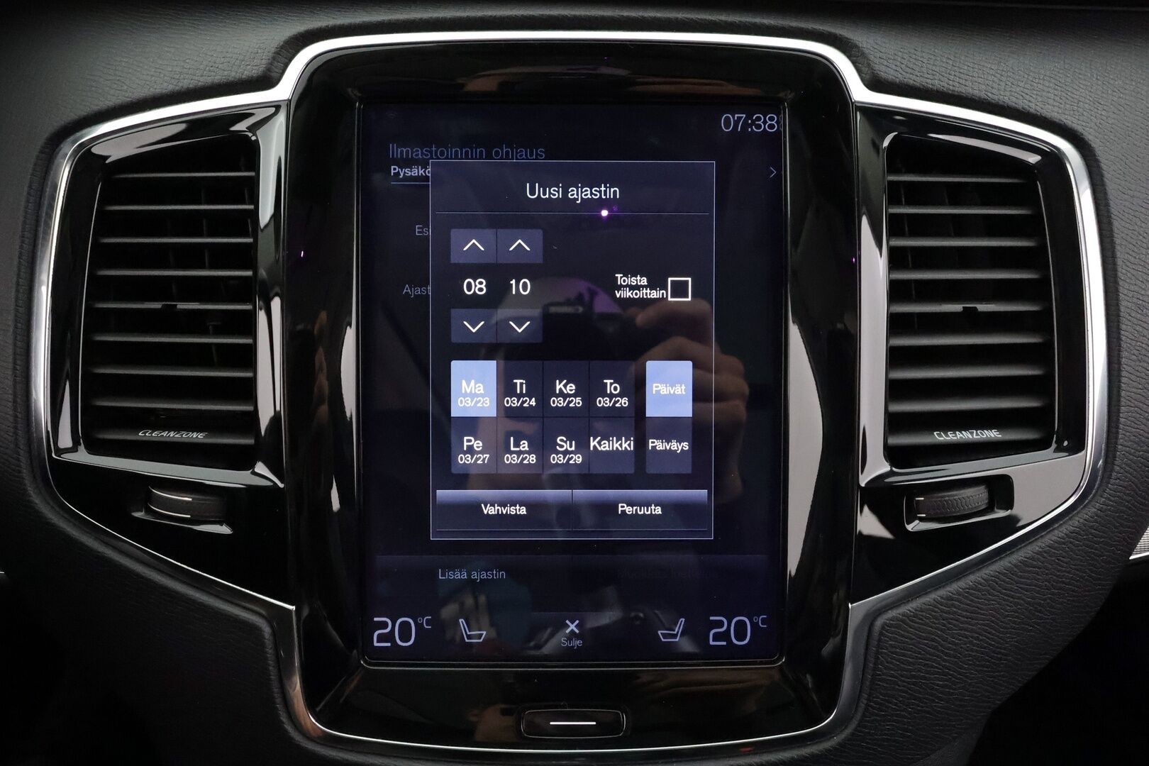 Volvo XC90 2016 D5 AWD Inscription * Pilot assist / Koukku / Webasto / Panorama / HUD / B&W / Muistipenkit / P.Kamera / Keyless / Sporttinahat * - Kovilla kamoilla oleva ei AD-Blue Volvo!
