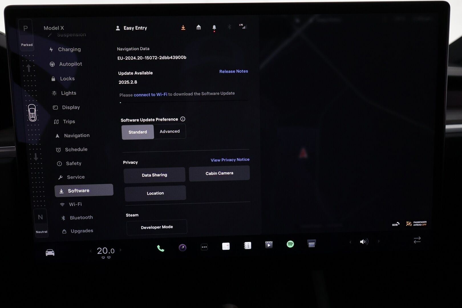TESLA MODEL X 2023 Long Range *6p. / Koukku / Lämpöpumppu / Autopilot / Ilma-alusta / Premium Audio / Ilmastoidut sähkönahat / 2x renkaat* - 2,99 % KORKOTARJOUS TÄHÄN AUTOON - Tilava 1-omisteinen Tesla! / Koukullinen Suomi-auto*