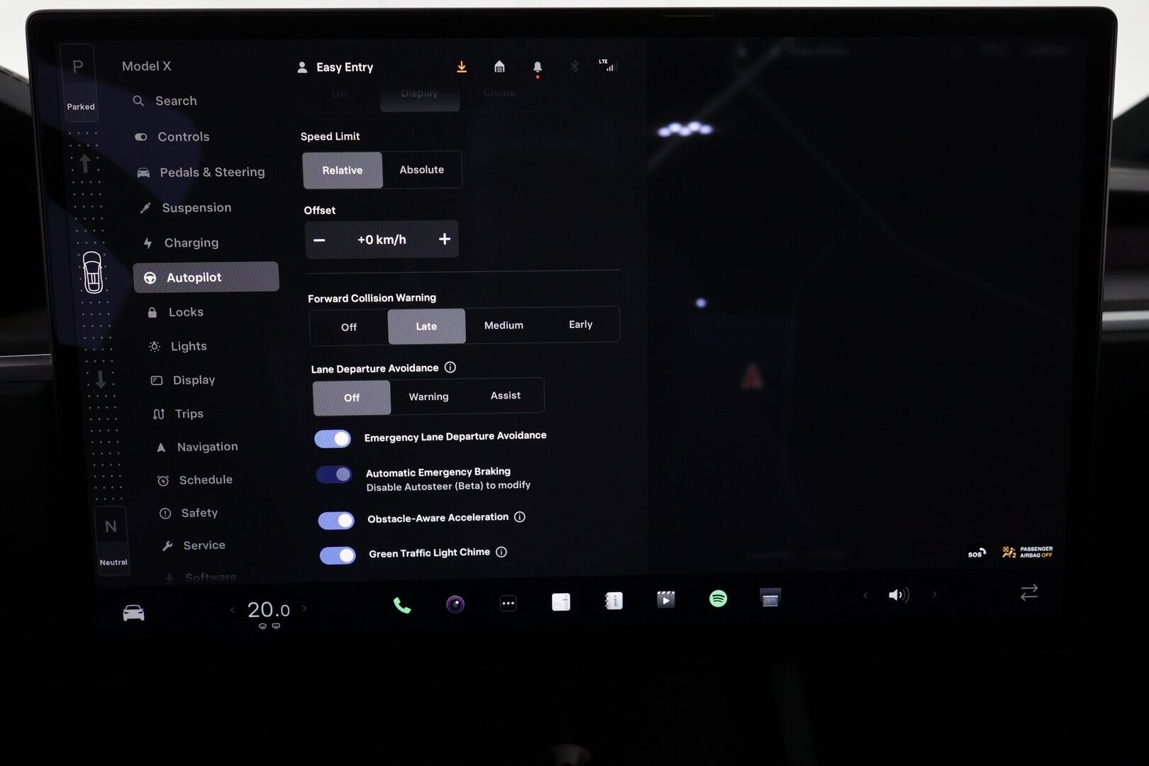 TESLA MODEL X 2023 Long Range *6p. / Koukku / Lämpöpumppu / Autopilot / Ilma-alusta / Premium Audio / Ilmastoidut sähkönahat / 2x renkaat* - 2,99 % KORKOTARJOUS TÄHÄN AUTOON - Tilava 1-omisteinen Tesla! / Koukullinen Suomi-auto*