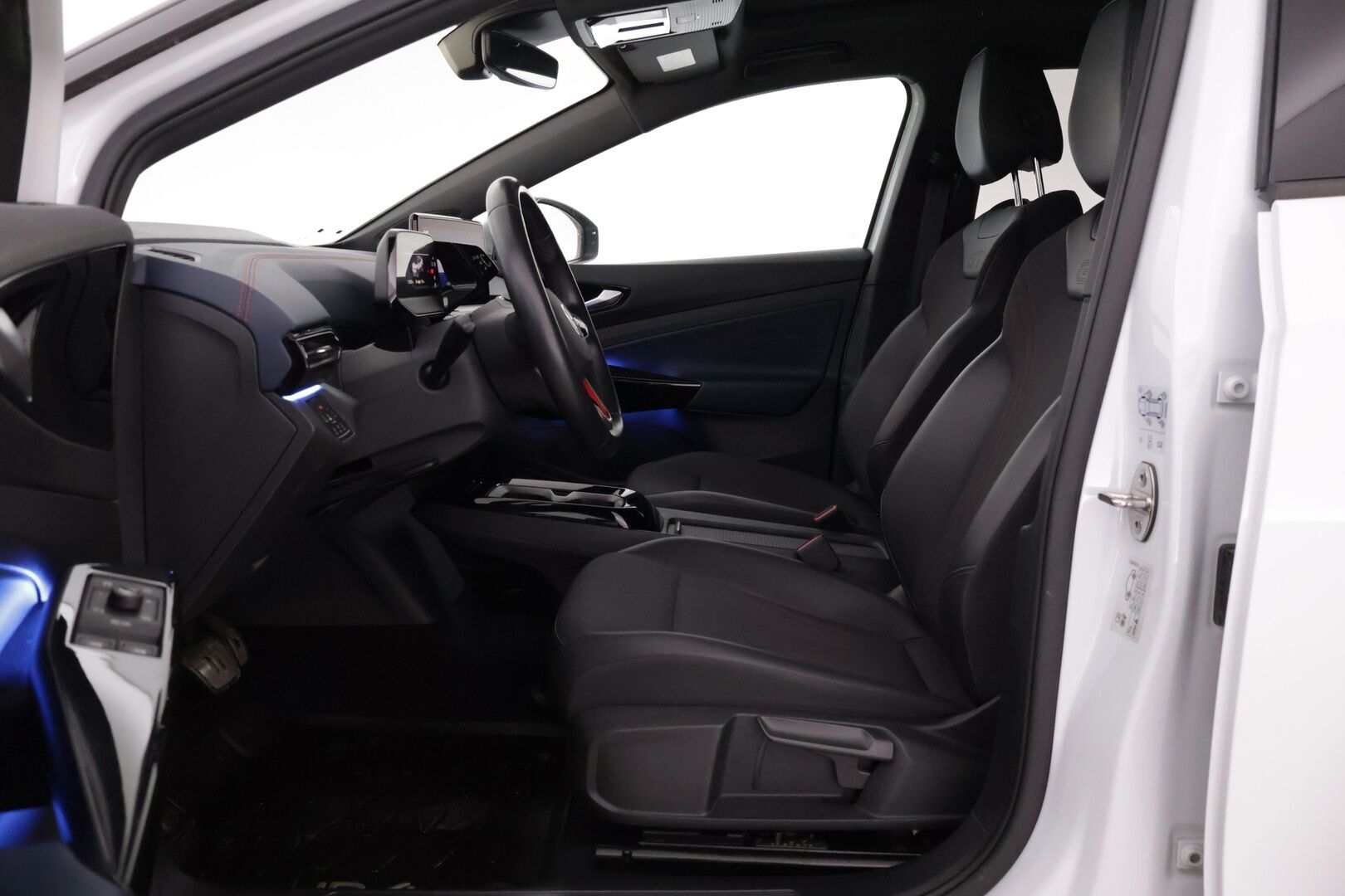 Volkswagen ID.4 2022 GTX Dual Motor AWD Business, akku 82 kWh *ACC / 360-kamera / Puolinahat / Navi / Lasikatto / KeyLessGo / IQ Light* - Soh 90,2% / Kahdet vanteet / Nokian nastat! / Siistikuntoinen 