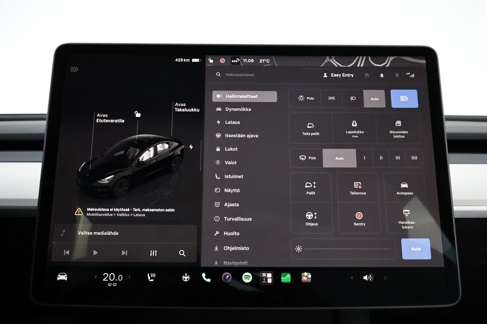 Tesla Model 3 2022 Long Range AWD - Valkoiset Nahat | Premium Audio | ILP | ACC | Lasikatto | Matrix LED | Peruutuskamera | 2x Renkaat Aluvantein | Juuri tullut Tampereelle!
