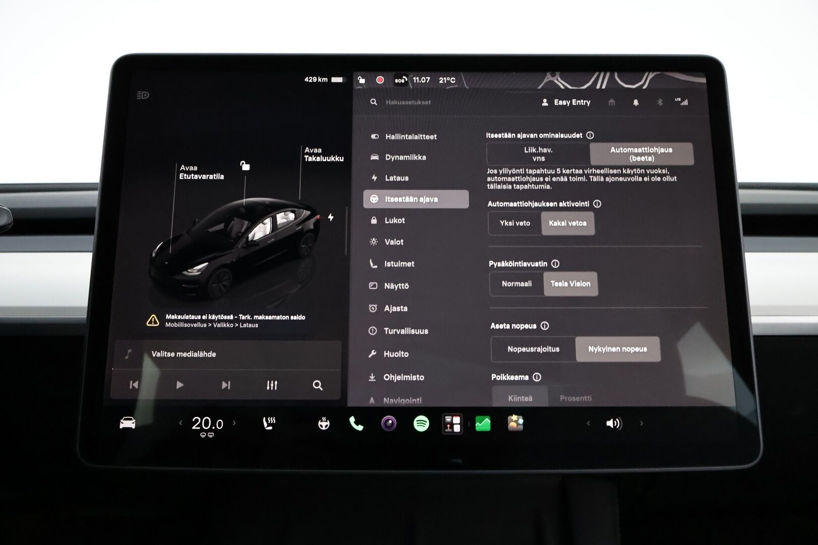 Tesla Model 3 2022 Long Range AWD - Valkoiset Nahat | Premium Audio | ILP | ACC | Lasikatto | Matrix LED | Peruutuskamera | 2x Renkaat Aluvantein | Juuri tullut Tampereelle!