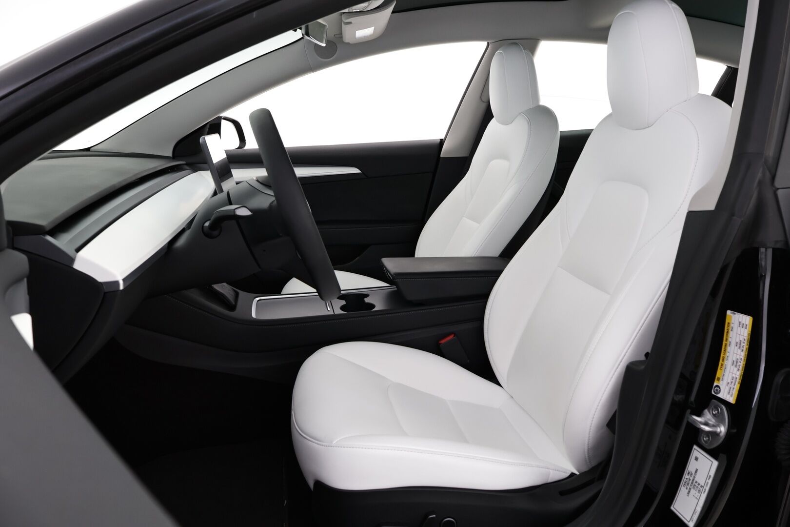 Tesla Model 3 2022 Long Range AWD - Valkoiset Nahat | Premium Audio | ILP | ACC | Lasikatto | Matrix LED | Peruutuskamera | 2x Renkaat Aluvantein | Juuri tullut Tampereelle!