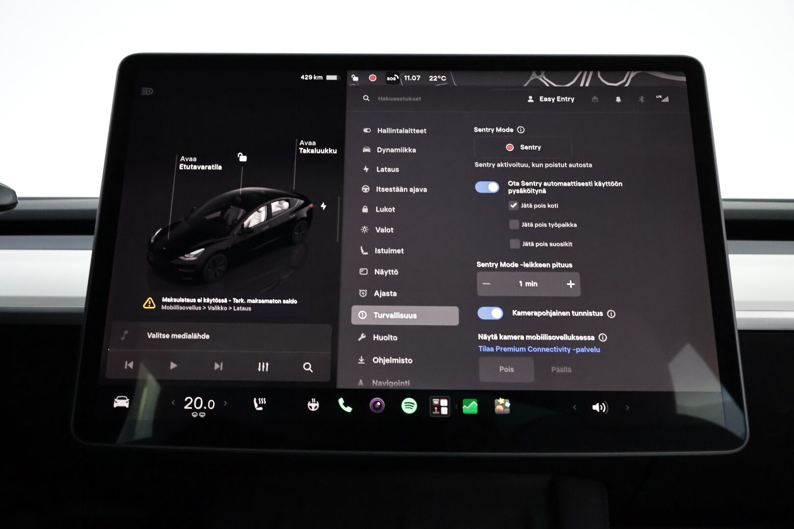 Tesla Model 3 2022 Long Range AWD - Valkoiset Nahat | Premium Audio | ILP | ACC | Lasikatto | Matrix LED | Peruutuskamera | 2x Renkaat Aluvantein | Juuri tullut Tampereelle!