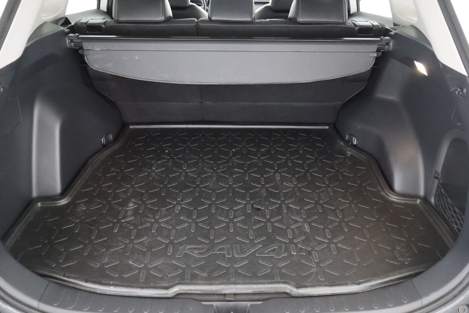 TOYOTA RAV4 2022 2.5 Hybrid AWD-i Premium *Myydään Huutokaupat.com* - Myydään Huutokaupat.com