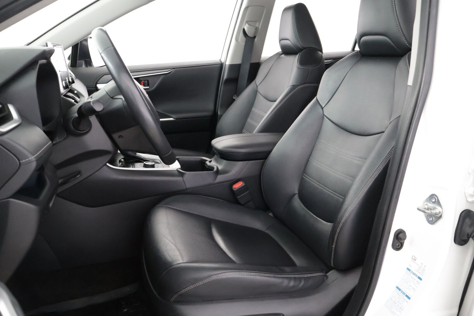 TOYOTA RAV4 2022 2.5 Hybrid AWD-i Premium *Myydään Huutokaupat.com* - Myydään Huutokaupat.com
