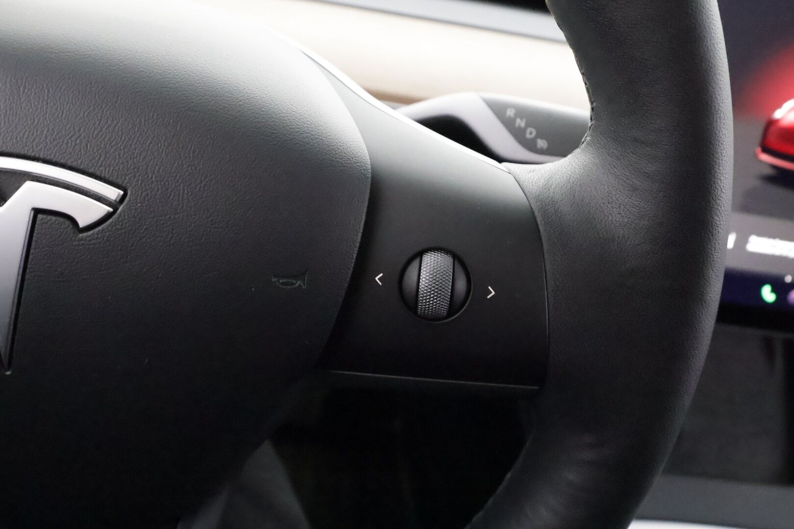 Tesla Model 3 2022 Performance - | ACC | ILP | Ryzen | Matrix-LED | Premium Audio | Lasikatto | Track Mode | Sähkönahat | Muistipenkki | Autosteer | 2x renkaat aluin | 