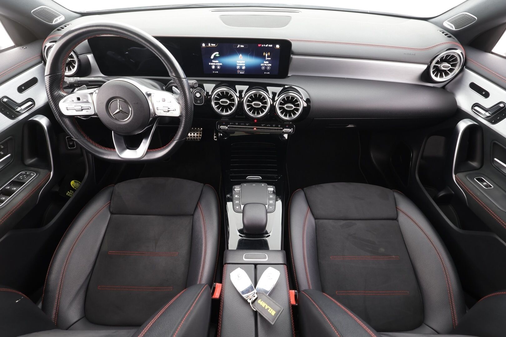 Mercedes-Benz CLA 2021 180 A Business AMG - | Distronic+ | Webasto | Multibeam-LED | 360-Kamera | Muistipenkit | Widescreen | Lasikattoluukku| Burmester | 1.Om Suomi-auto | Kahdet Renkaat