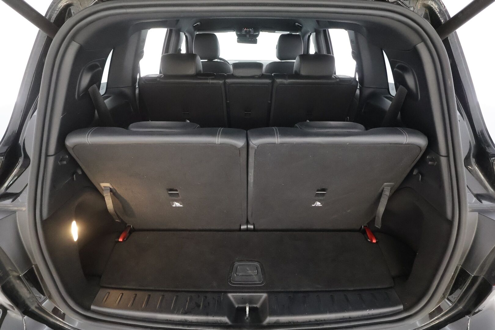 MERCEDES-BENZ EQB 2023 300 4Matic 7p - 7-p. | DTR+ | 360 | IHC | Widescreen | Sporttipenkki | Kaistavahti | Katveavustin | Navi | Apple&Android | Kahdet renkaat |