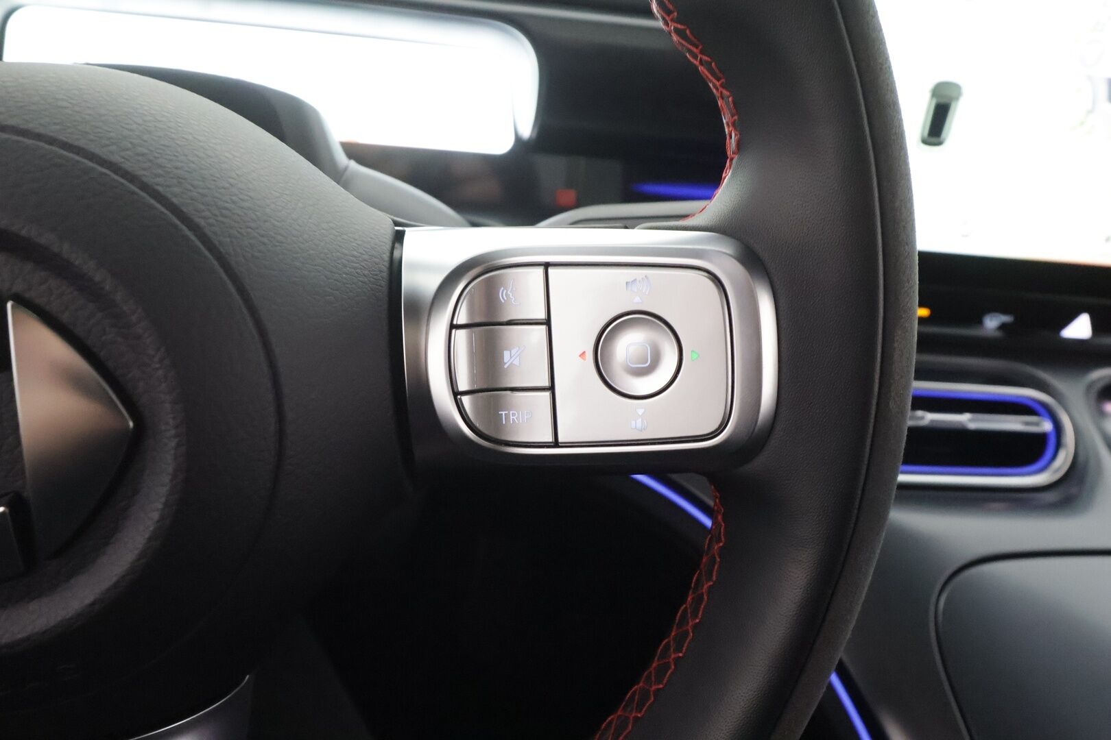 Smart #1 2023 Brabus - | ACC | ILP | HUD | 360° | Beats Audio | Sähköpenkit | Matrix-LED | Lasikatto | Nahka-Alcantara | Smart Pilot Assist | Ambient | 