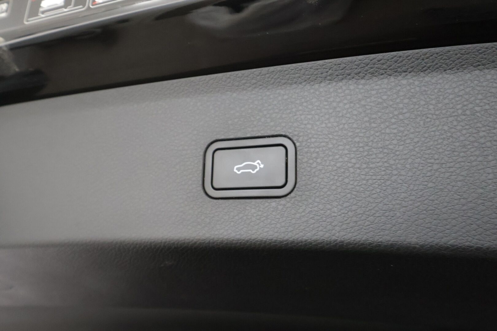 Smart #1 2023 Brabus - | ACC | ILP | HUD | 360° | Beats Audio | Sähköpenkit | Matrix-LED | Lasikatto | Nahka-Alcantara | Smart Pilot Assist | Ambient | 