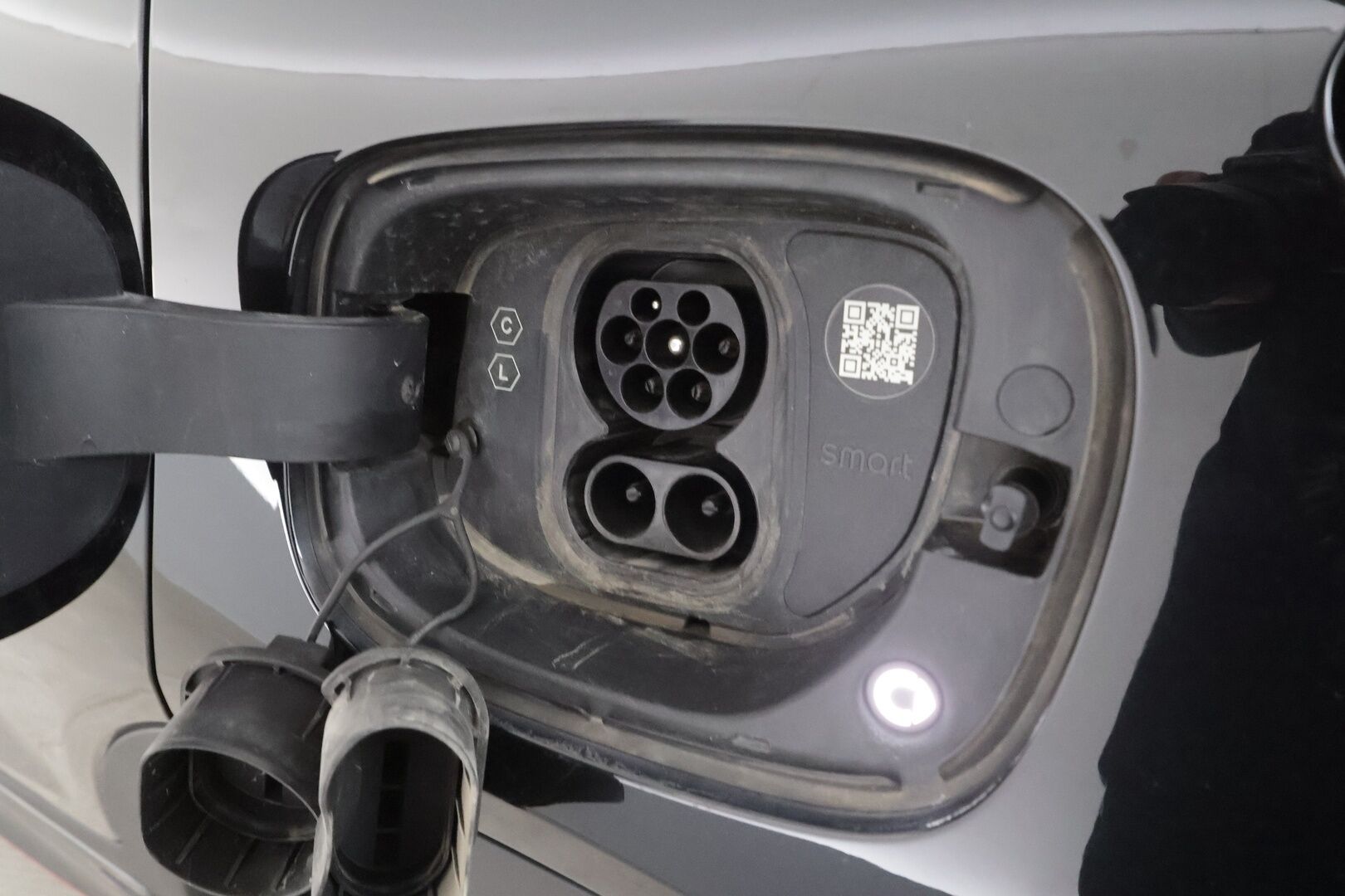 Smart #1 2023 Brabus - | ACC | ILP | HUD | 360° | Beats Audio | Sähköpenkit | Matrix-LED | Lasikatto | Nahka-Alcantara | Smart Pilot Assist | Ambient | 