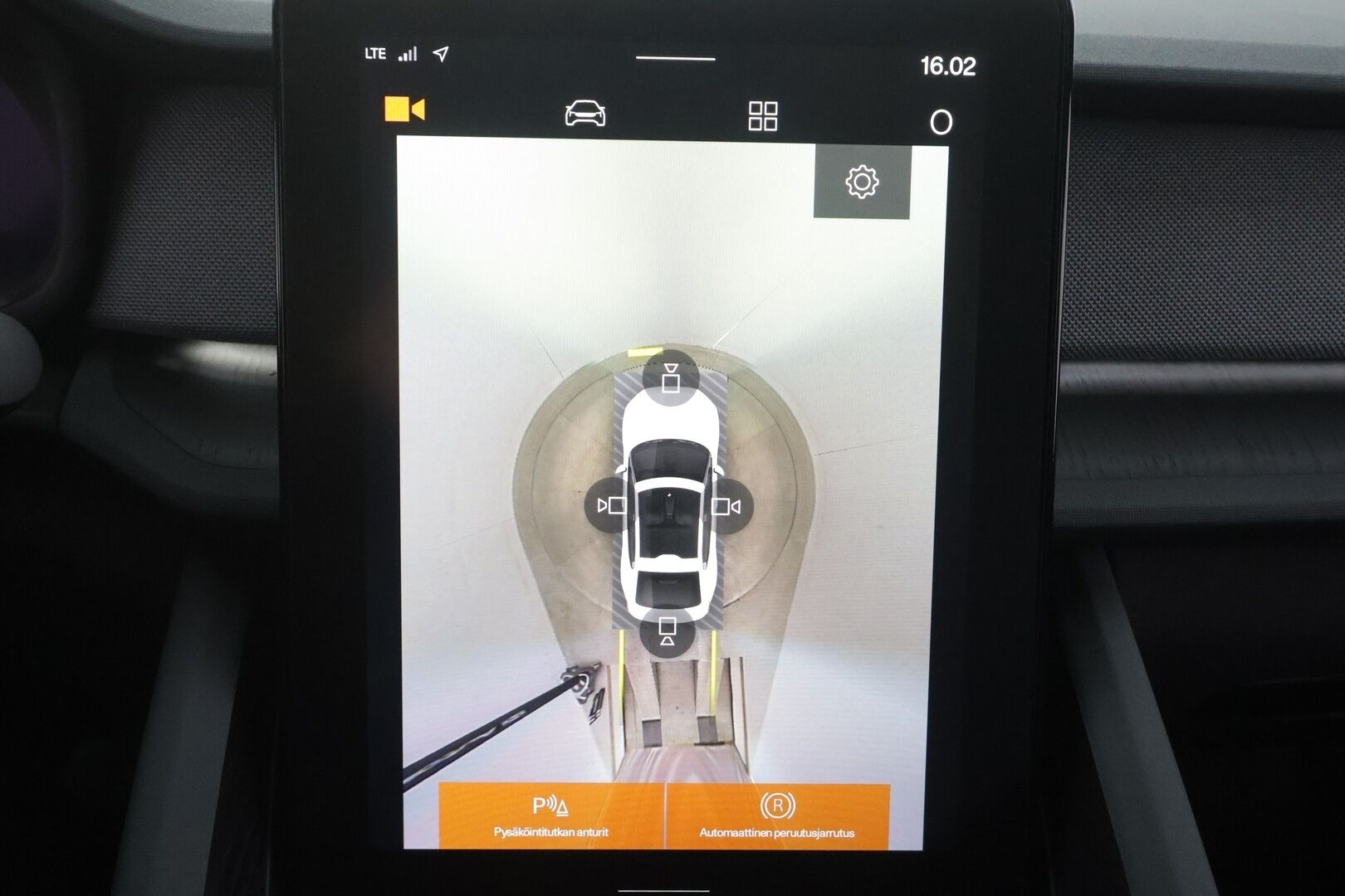 POLESTAR 2 2022 Dual Motor Long Range - Pilot&Plus | ACC | ILP | Pixel-LED | Lasikatto | Harman/Kardon | Muistipenkki | 360° | BLIS | Pilot Assist | Keyless | Merkkihuollot | ALV 