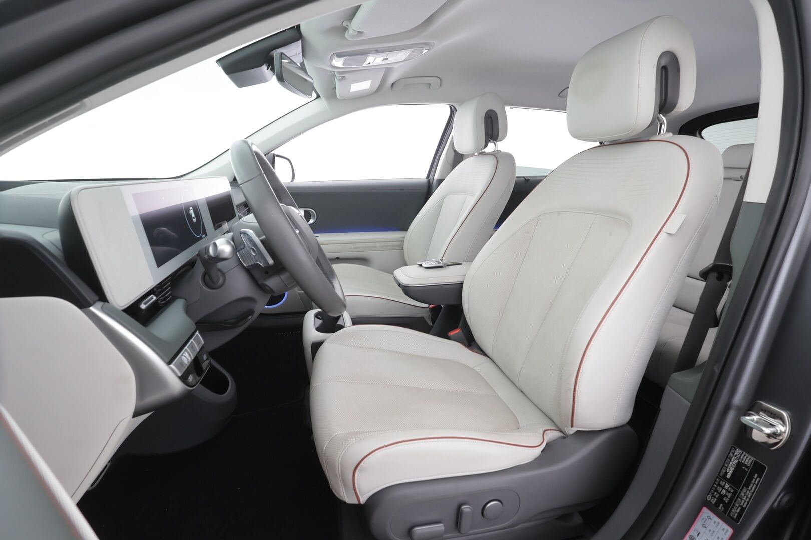 Hyundai IONIQ 5 2022 77 kWh 325 hv AWD Premium - | ACC | ILP | Koukku | HUD | Bose | 360° | Ilmastoidut sähkönahat | HDA | BSM | Keyless | Sähk. takaluukku | Lämm. ratti | Ambient | 