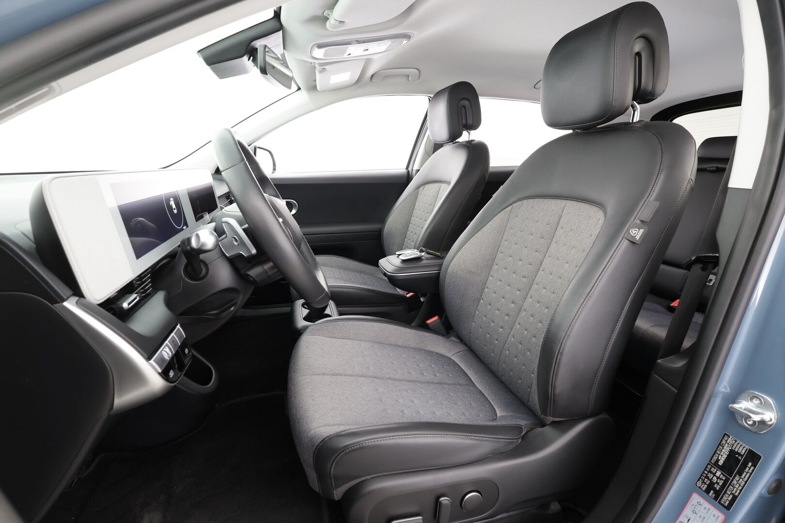 Hyundai IONIQ 5 2023 77 kWh 229 hv Style - | ACC | ILP | Sähköpenkit | Puolinahat | HDA | BSM | P.kamera ja tutkat | Sähk. takaluukku | Lämm. ratti | Lämm. takapenkit | V2L | 2x alut | 
