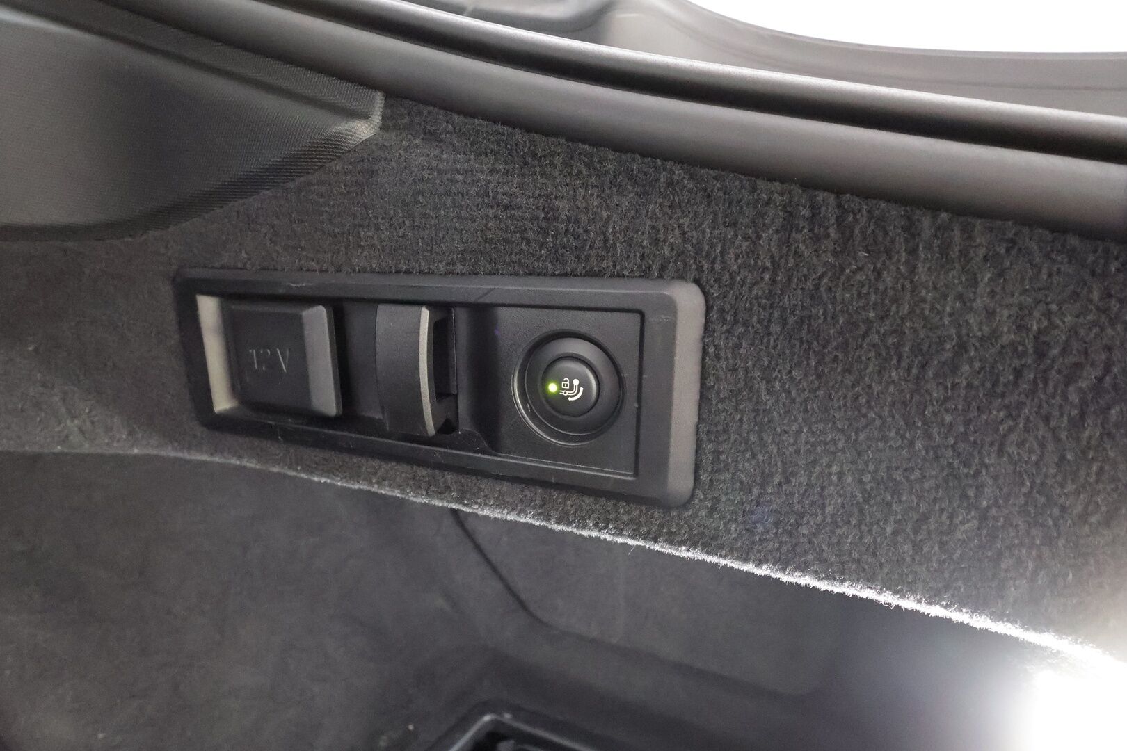 BMW I4 2024 eDrive40 Fully Charged M-Sport - | ACC | Lisälämmitin | Koukku | H/K | Widescreen | HUD | Laser Light LED | 360-Kamera | Ratinlämmitys | Merkkihuollettu | Kahdet Renkaat |