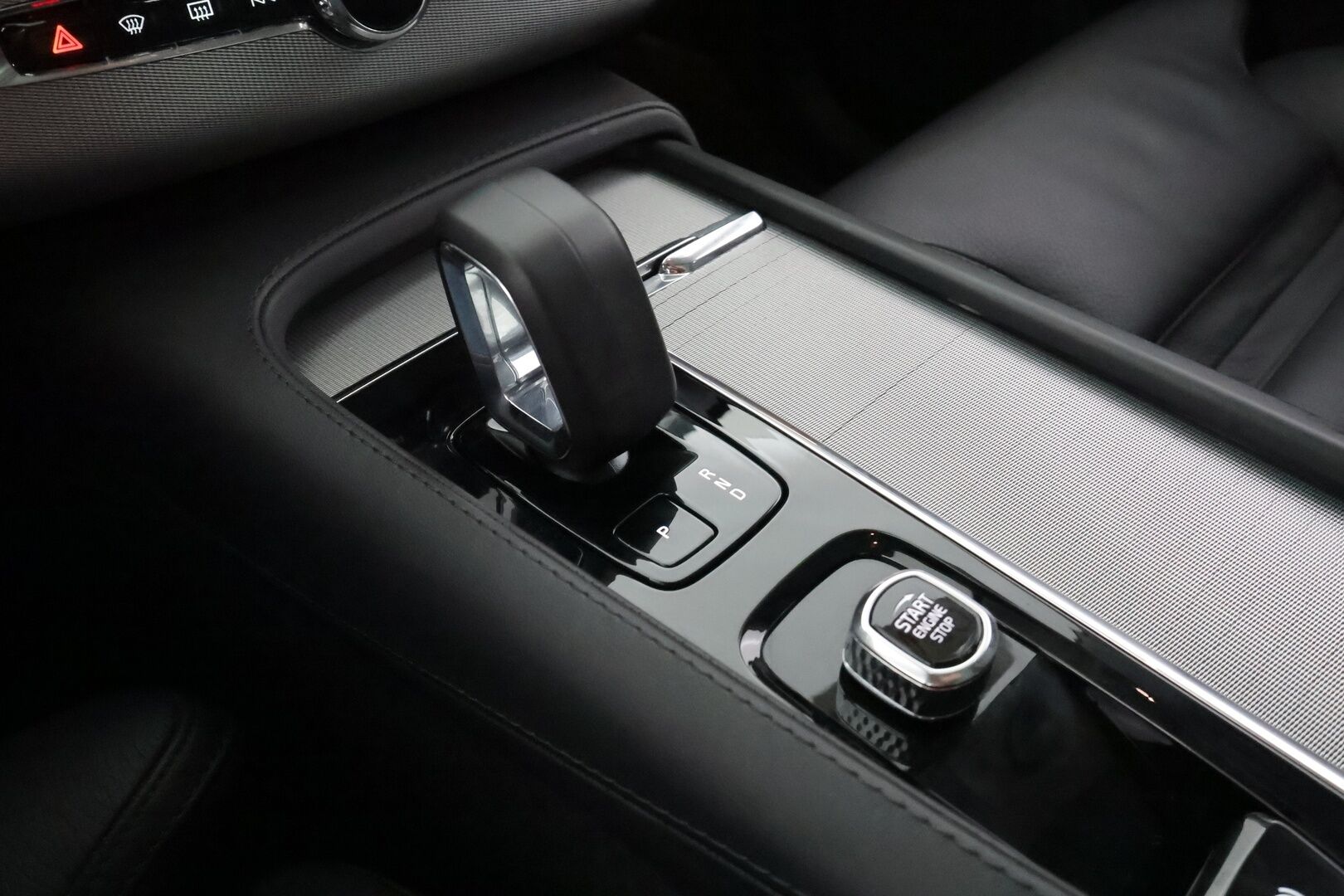 Volvo XC90 2025 T8 AWD Long Range High Performance Plus Bright - | ACC | Koukku | Harman Kardon | Panorama | 360° | Sporttinahat Muistilla | Pilot assist | Blis | Keyless | merkkihuolto |