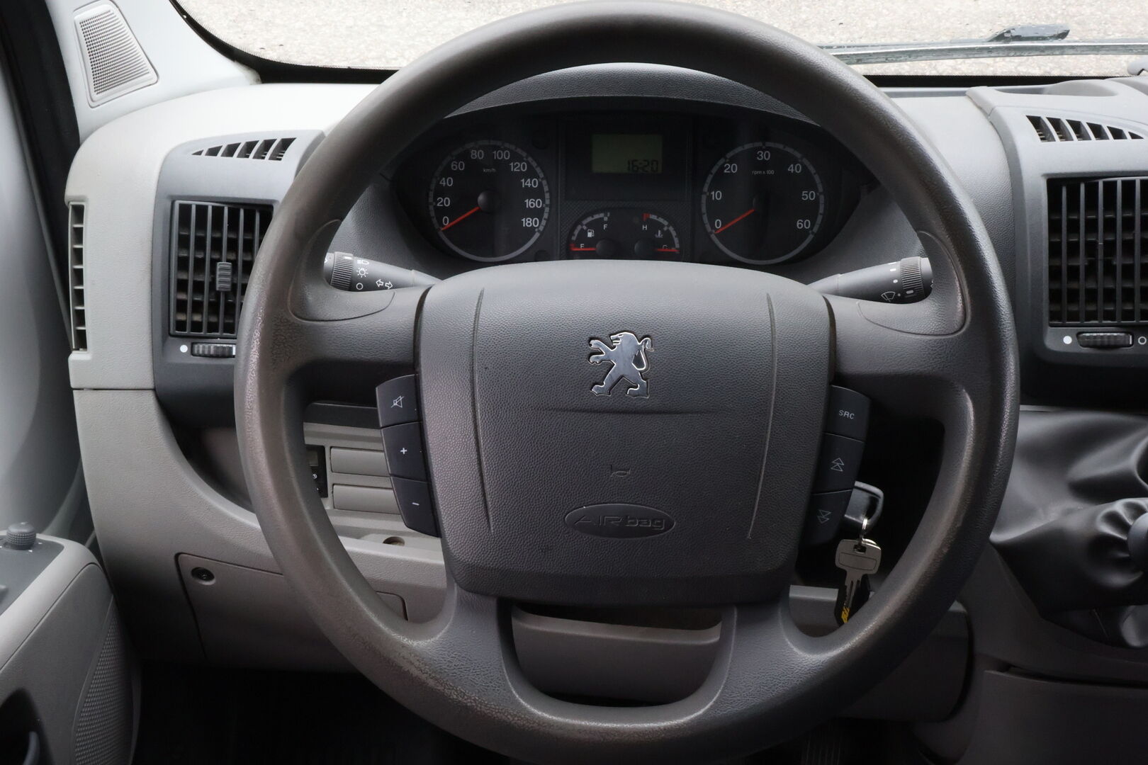 Peugeot BOXER 2007 330 L2H1 2.2 HDI 120 Kuorma-auto - Webasto / Vetokoukku / Suomiauto / Juuri saapunut!