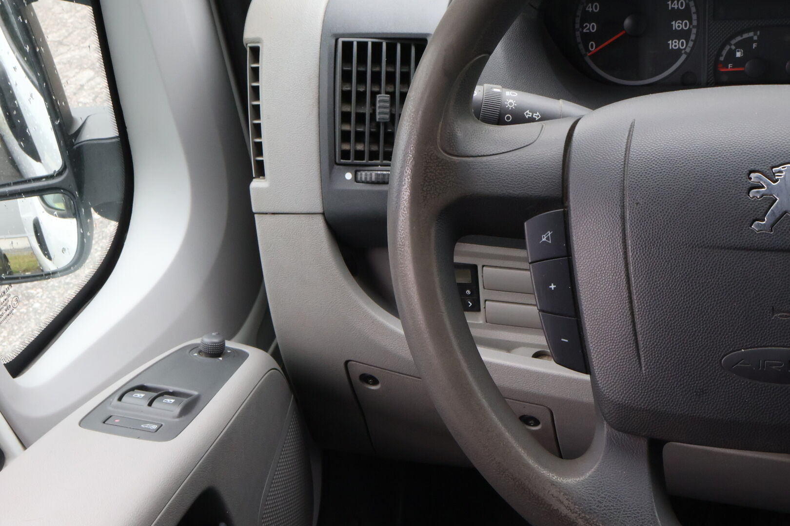 Peugeot BOXER 2007 330 L2H1 2.2 HDI 120 Kuorma-auto - Webasto / Vetokoukku / Suomiauto / Juuri saapunut!