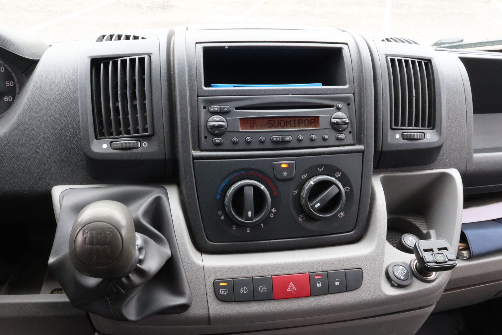 Peugeot BOXER 2007 330 L2H1 2.2 HDI 120 Kuorma-auto - Webasto / Vetokoukku / Suomiauto / Juuri saapunut!