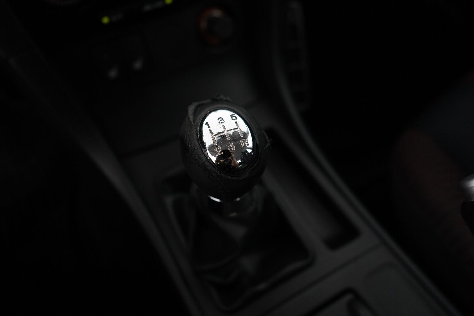 Mazda Mazda3 2005 *MYYDÄÄN HUUTOKAUPAT.COM *
