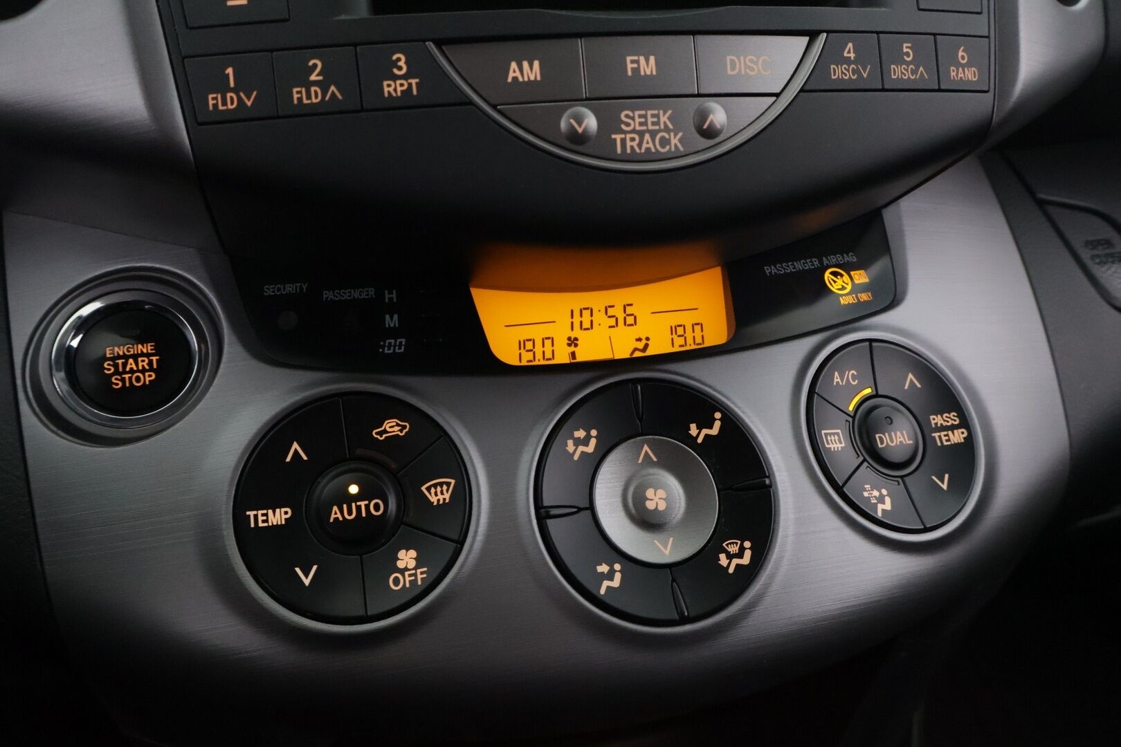 Toyota RAV4 2008 2,0 VVT-i 4WD Executive aut. - * Suomi-auto / Neliveto / Koukku / Keyless Go / Ilmastointi *