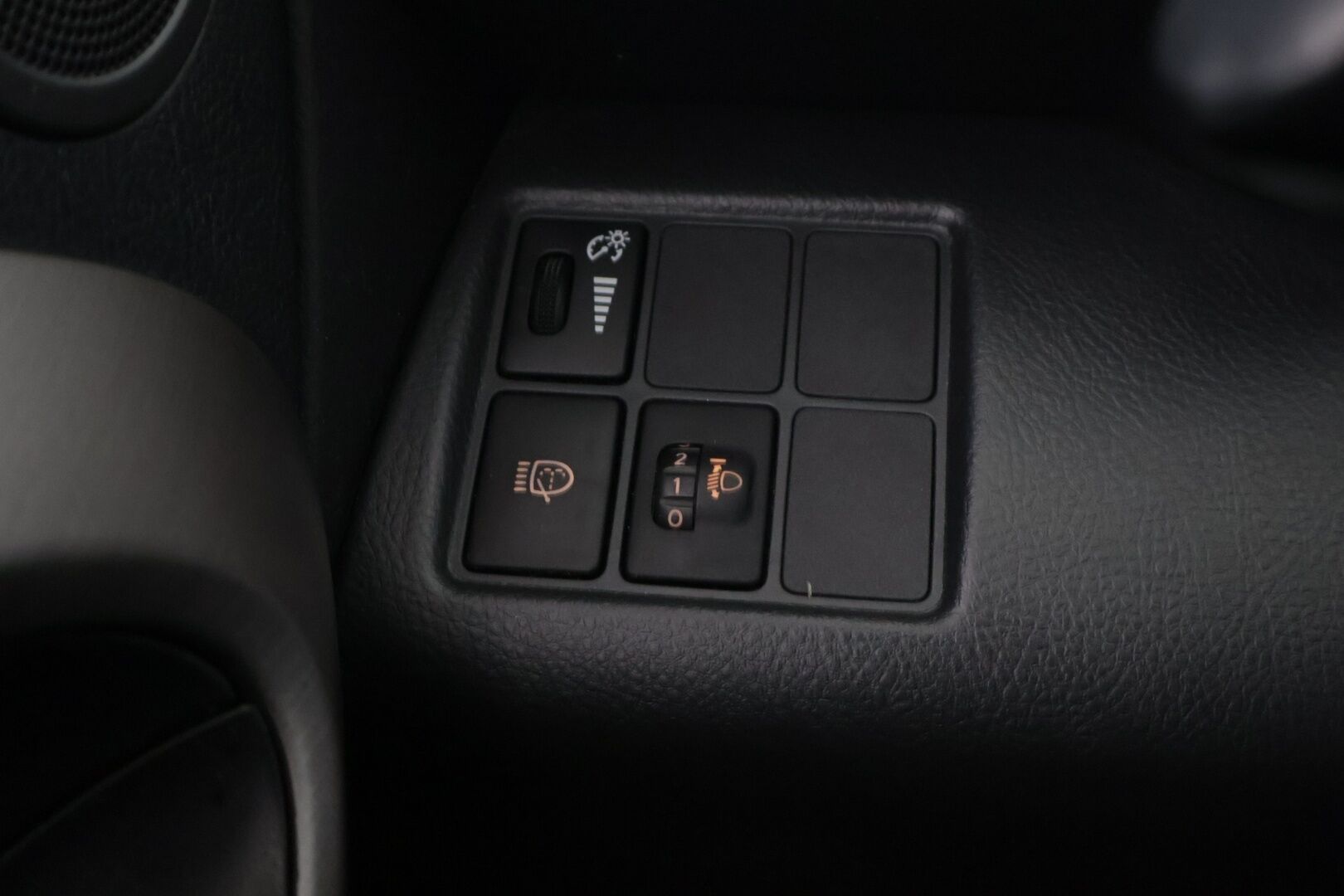 Toyota RAV4 2008 2,0 VVT-i 4WD Executive aut. - * Suomi-auto / Neliveto / Koukku / Keyless Go / Ilmastointi *