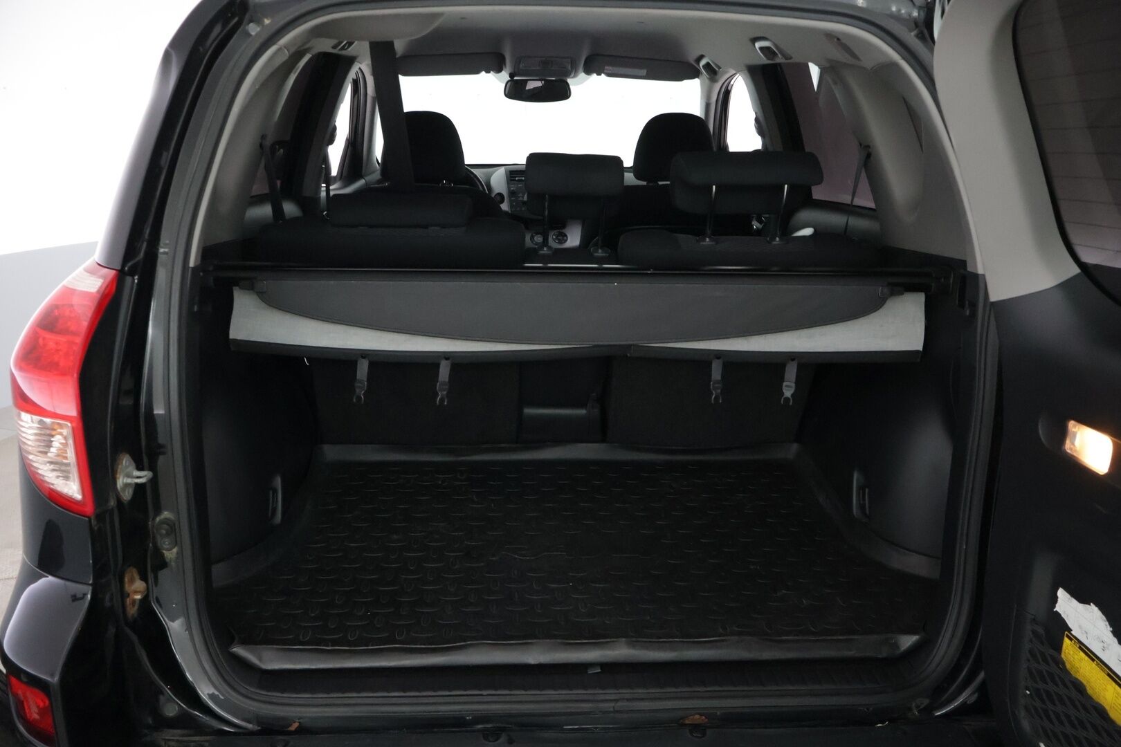 Toyota RAV4 2008 2,0 VVT-i 4WD Executive aut. - * Suomi-auto / Neliveto / Koukku / Keyless Go / Ilmastointi *