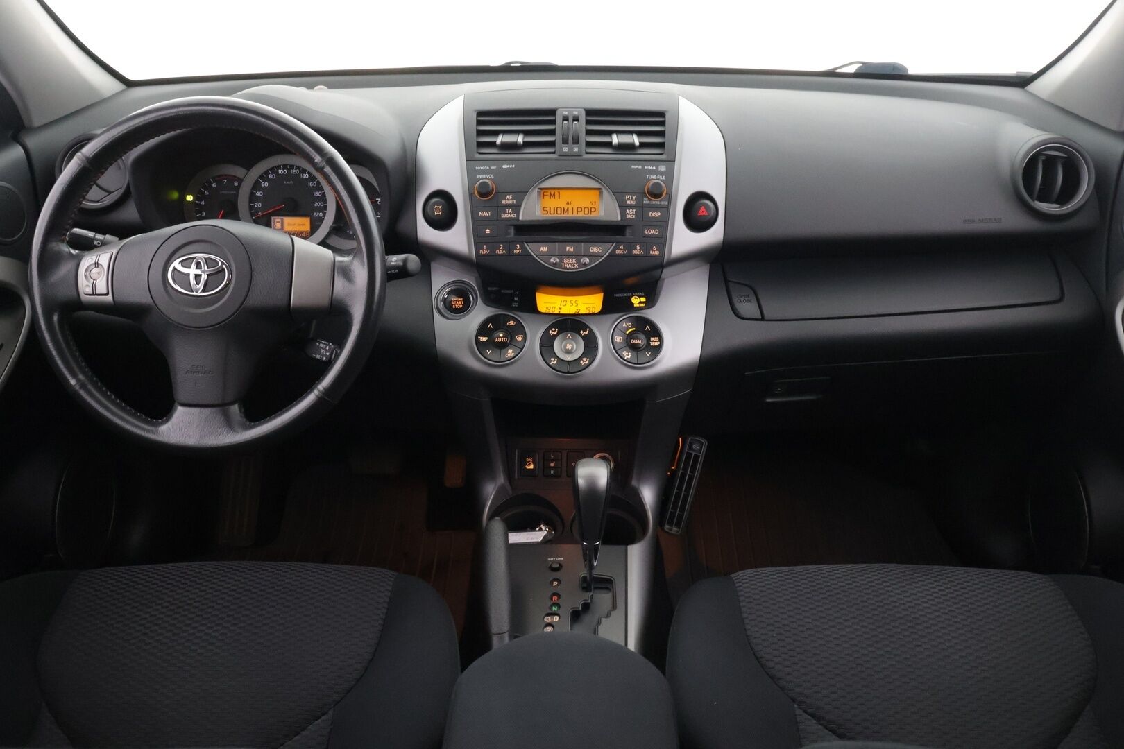 Toyota RAV4 2008 2,0 VVT-i 4WD Executive aut. - * Suomi-auto / Neliveto / Koukku / Keyless Go / Ilmastointi *