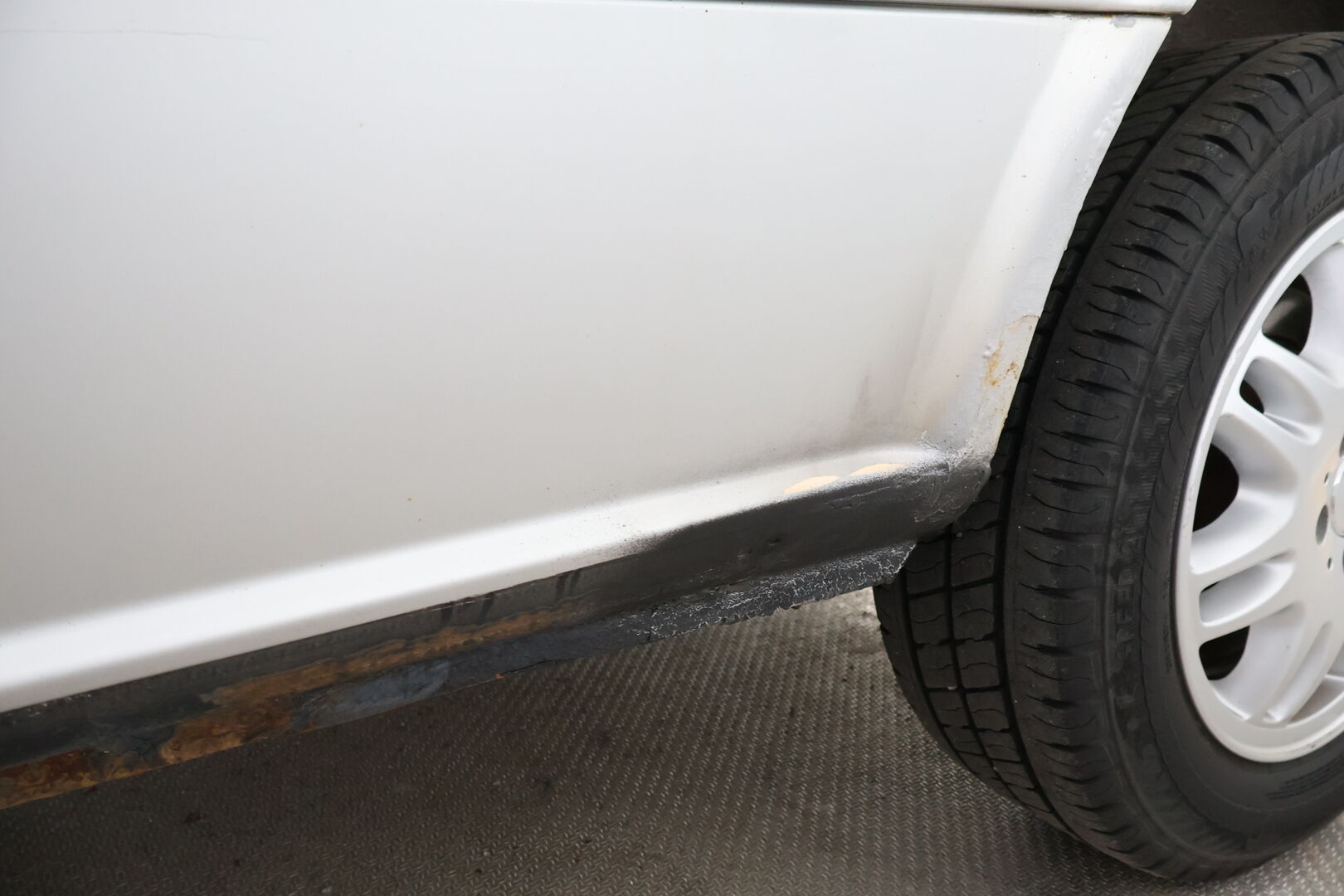 Mercedes-Benz Vito 2005 115 CDI - MYYDÄÄN HUUTOKAUPAT.COM!